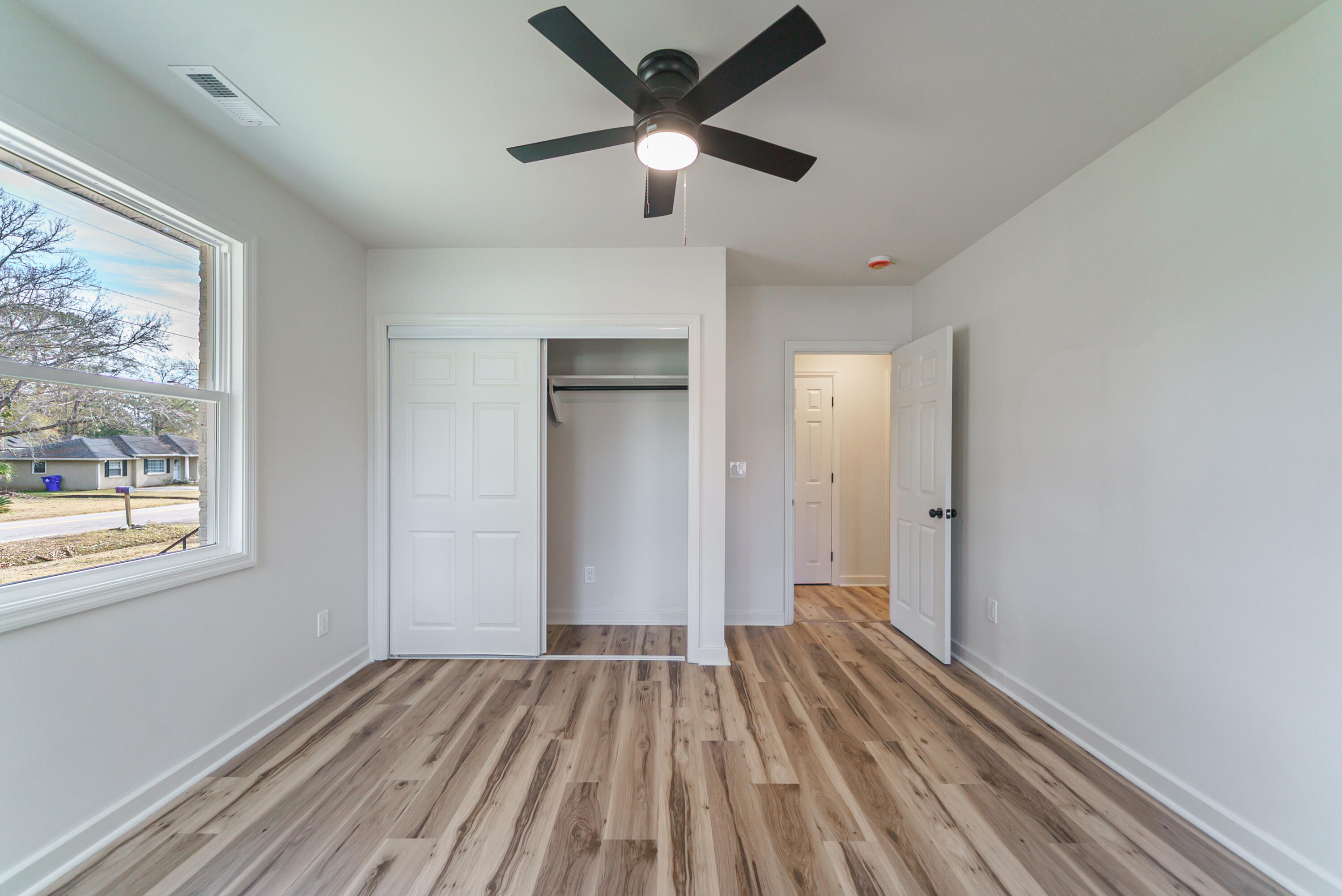 663 Wantoot Boulevard