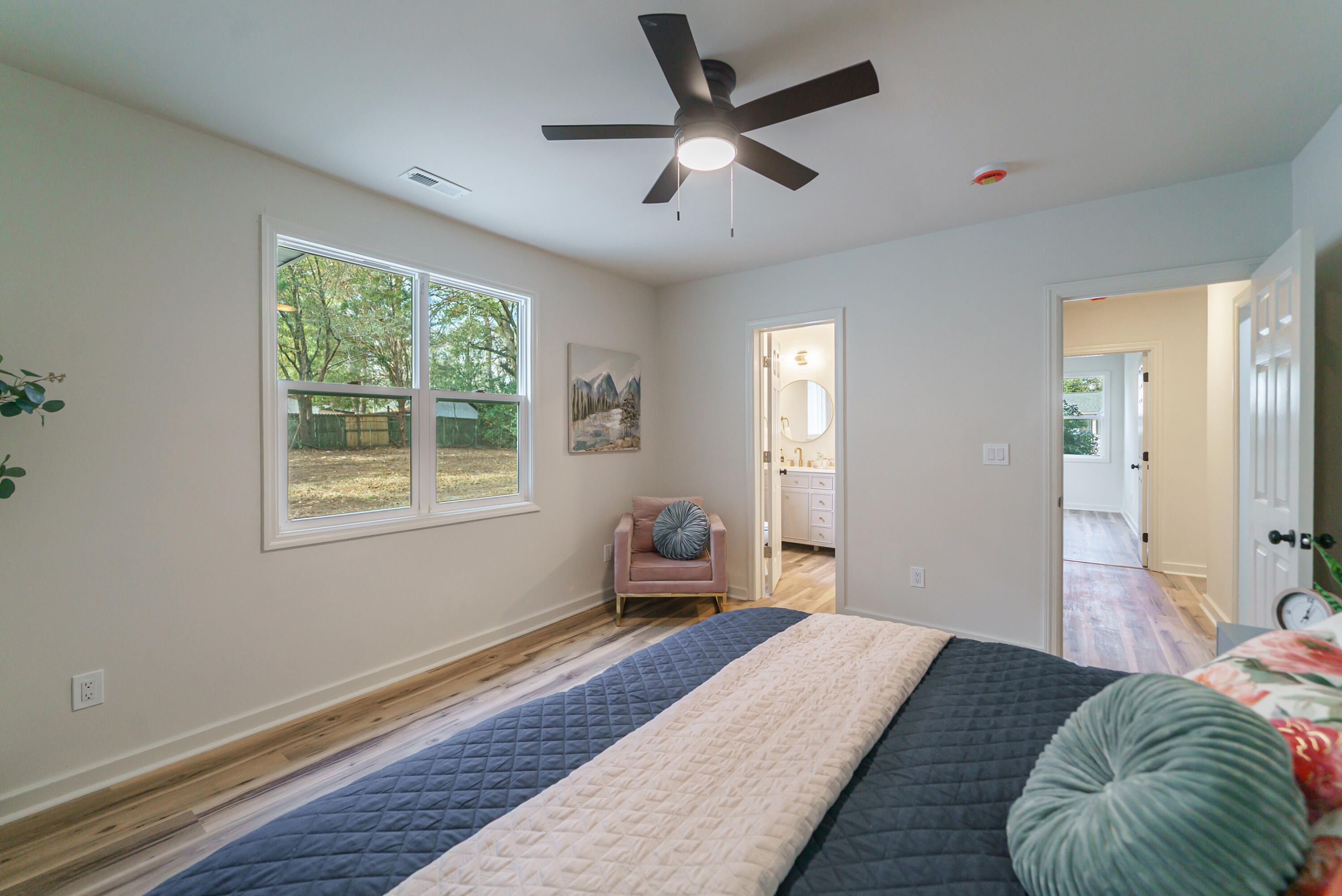 663 Wantoot Boulevard