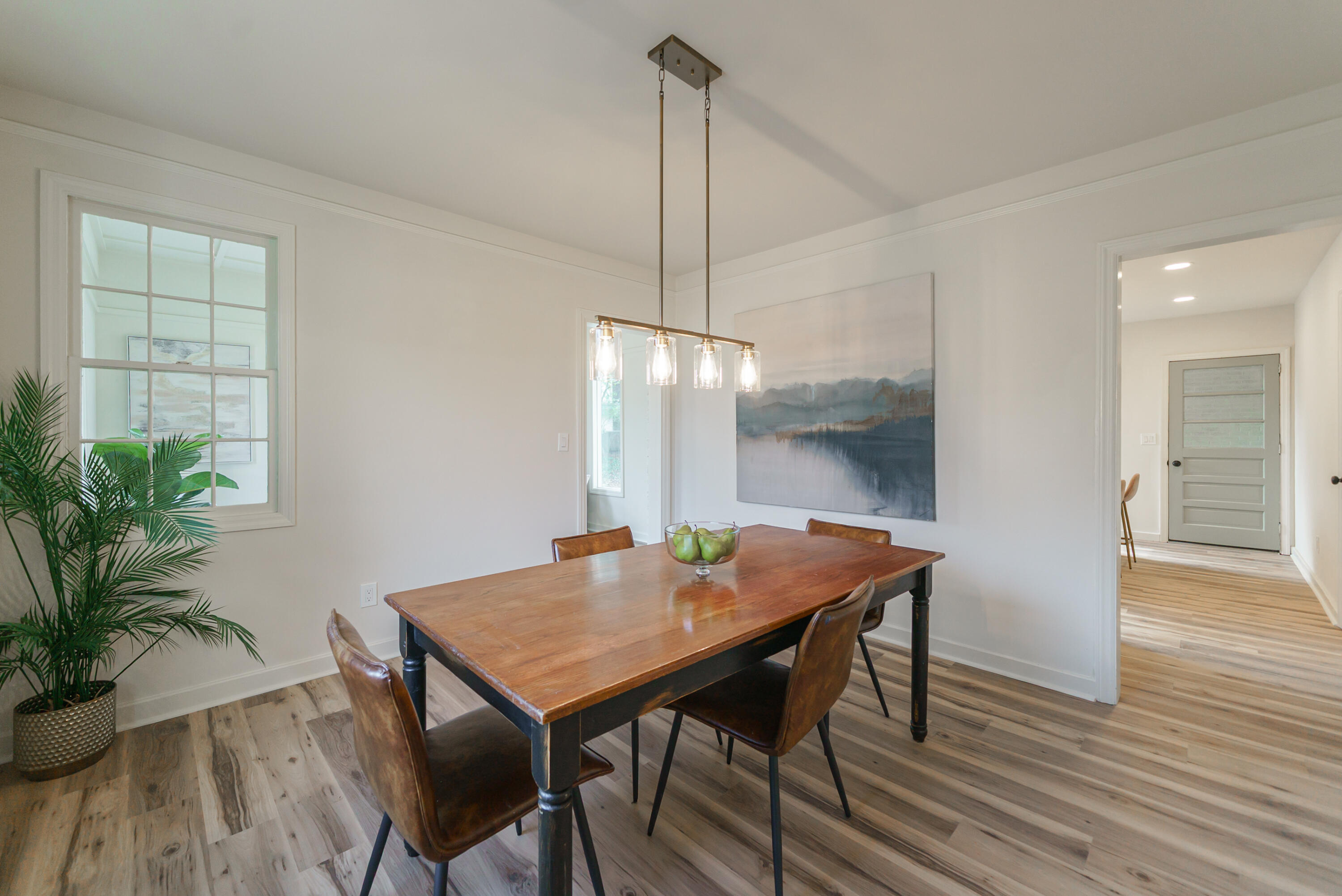 663 Wantoot Boulevard