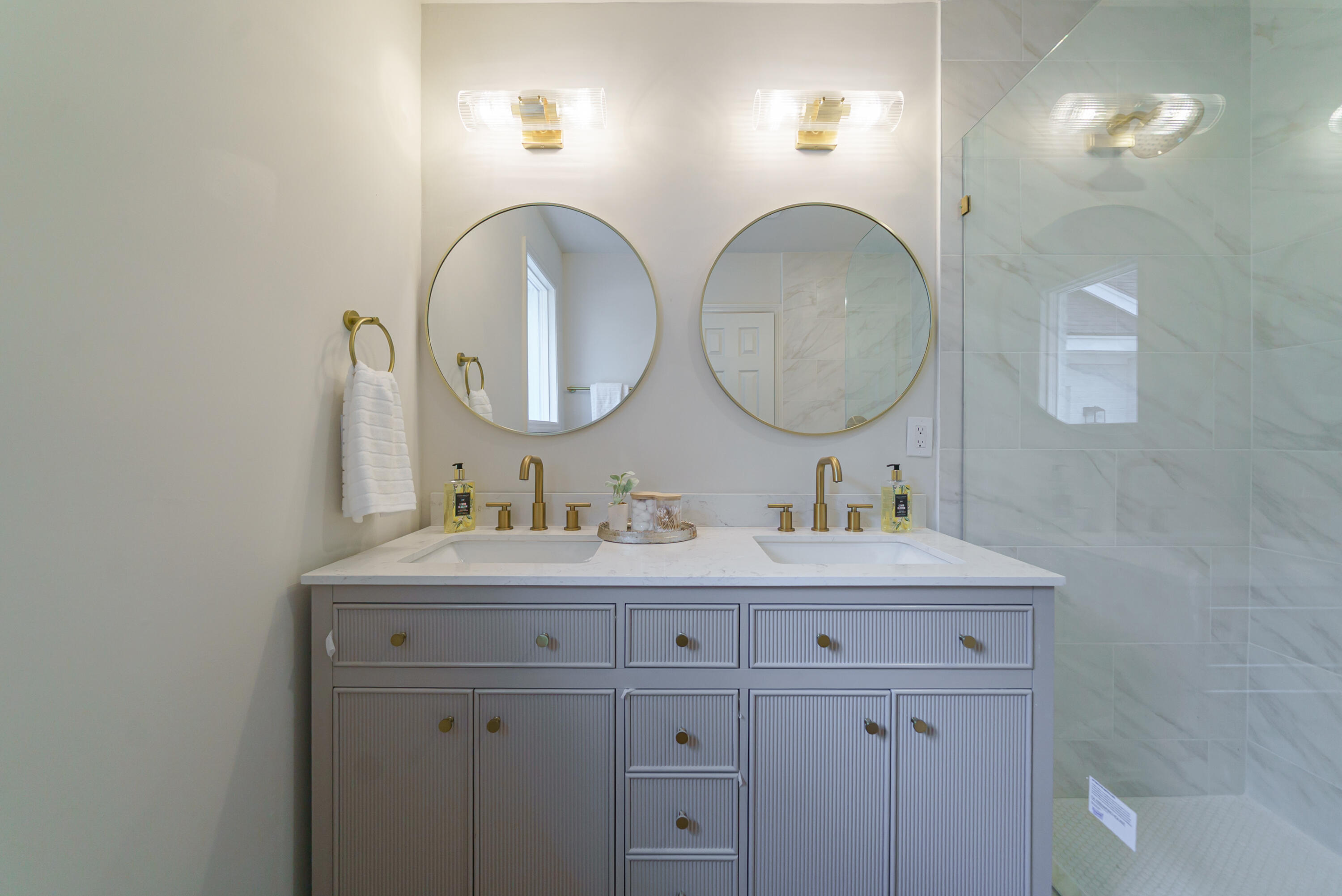 663 Wantoot Boulevard