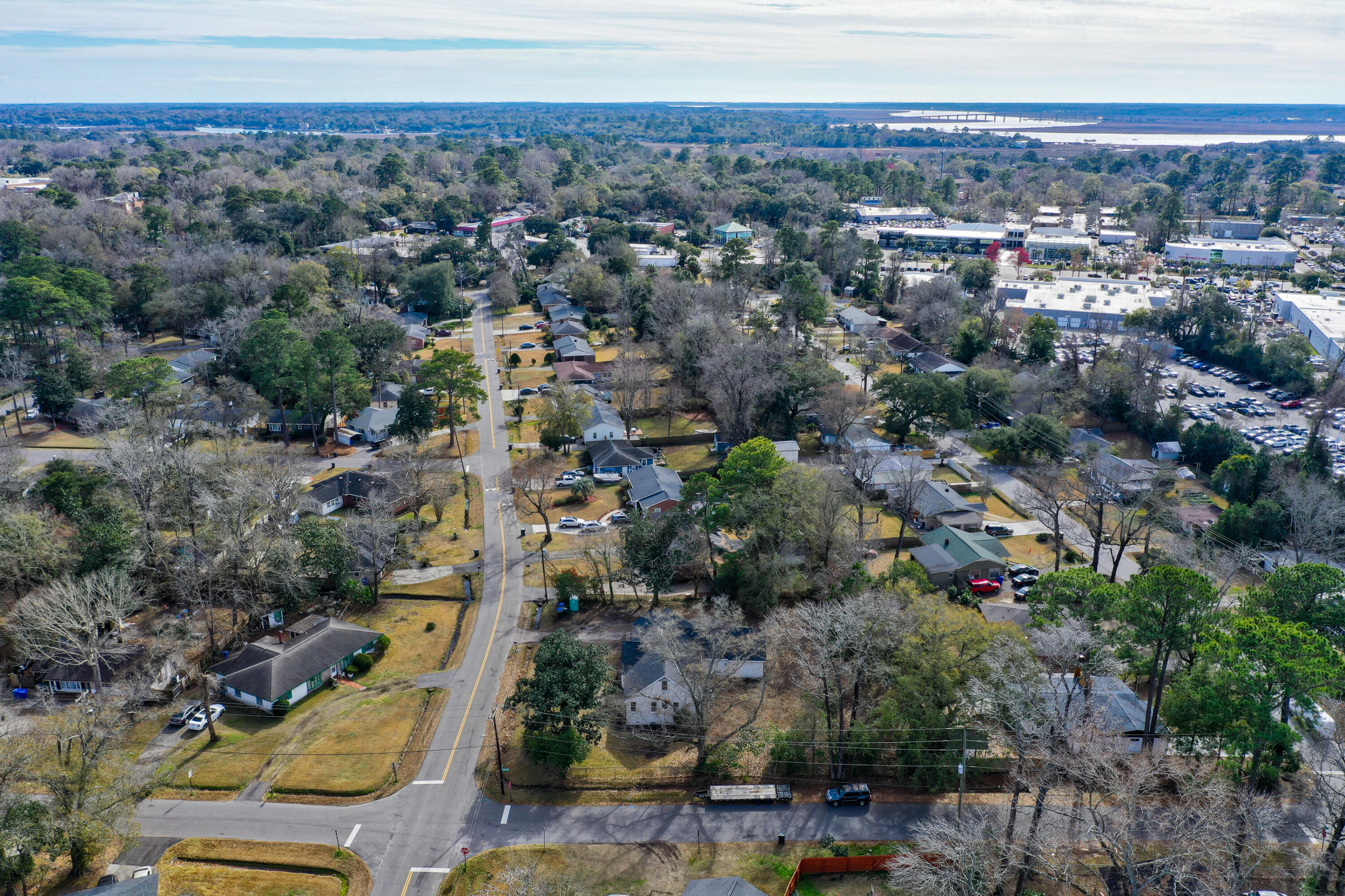 663 Wantoot Boulevard