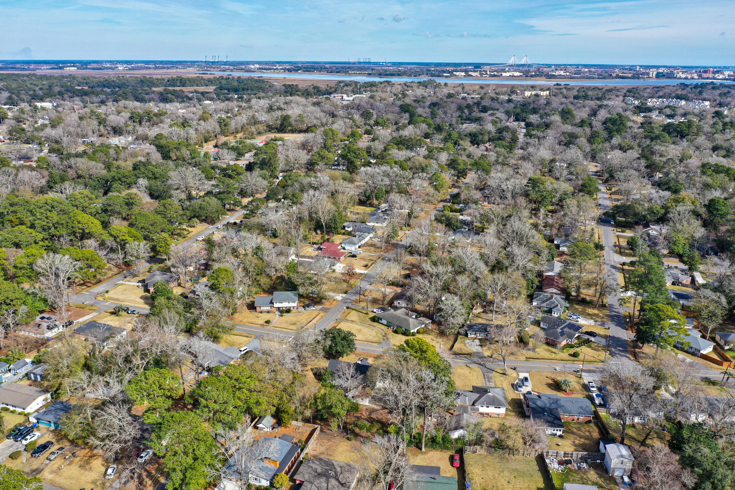 663 Wantoot Boulevard