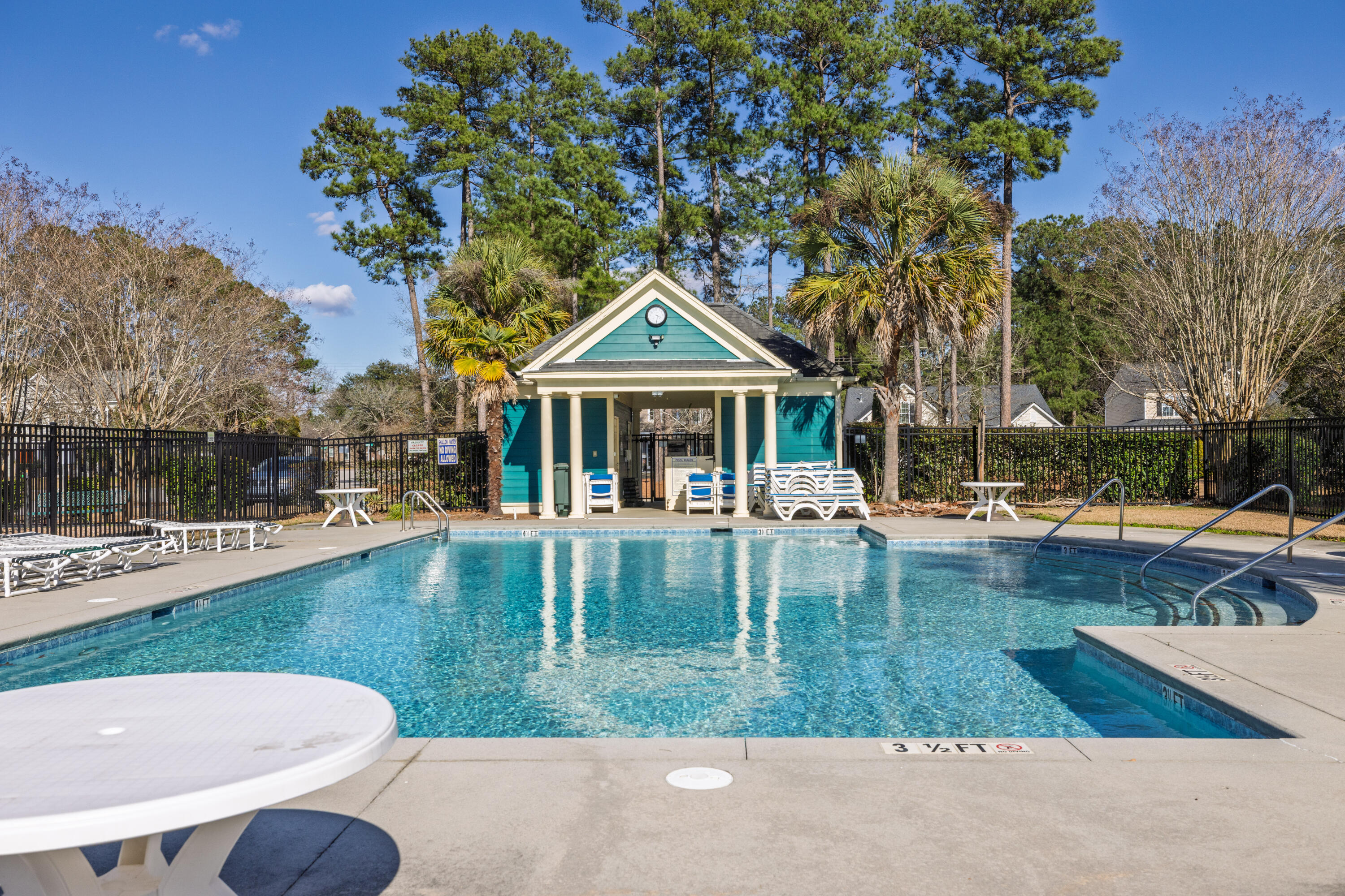 7552 Hawks Circle