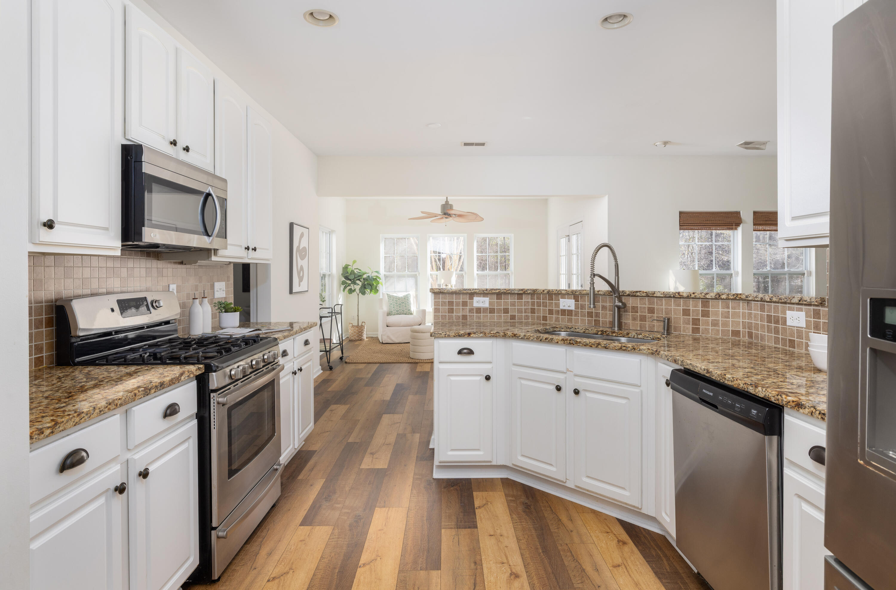 7552 Hawks Circle