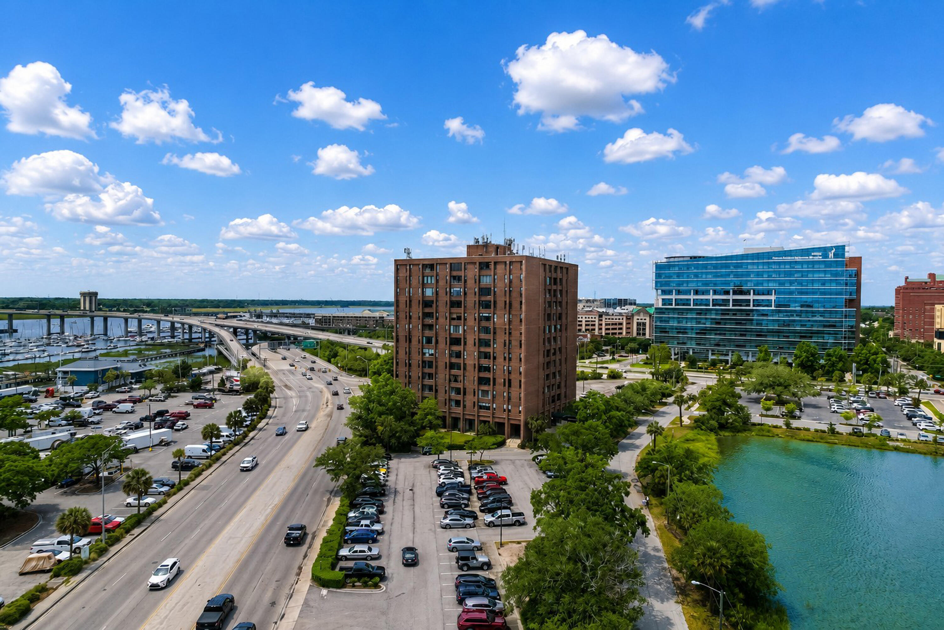 14 Lockwood Drive Apt 3i