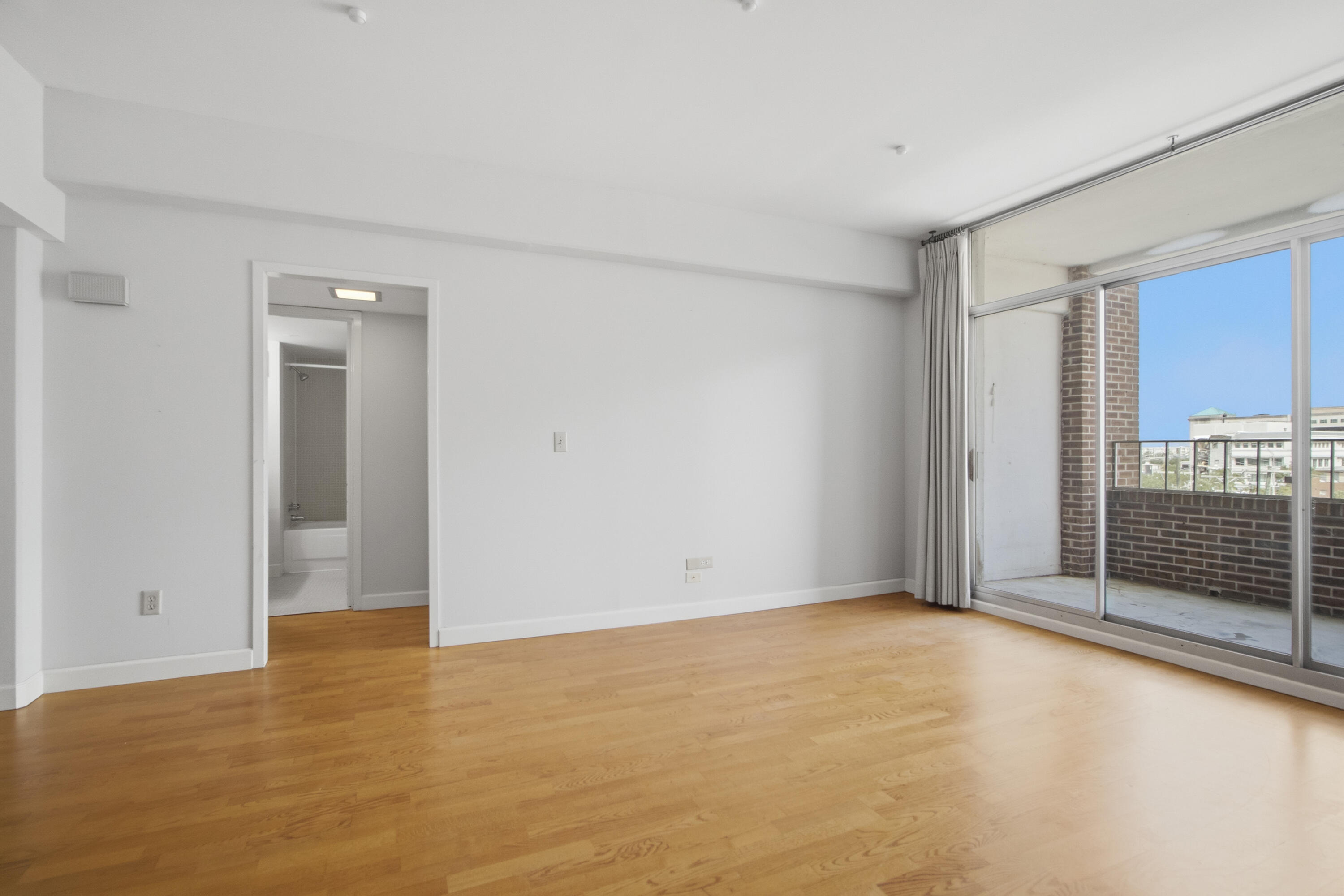14 Lockwood Drive Apt 3i