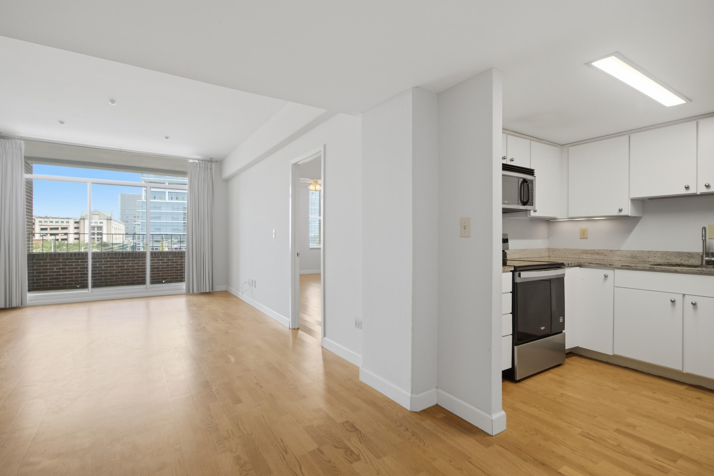 14 Lockwood Drive Apt 3i