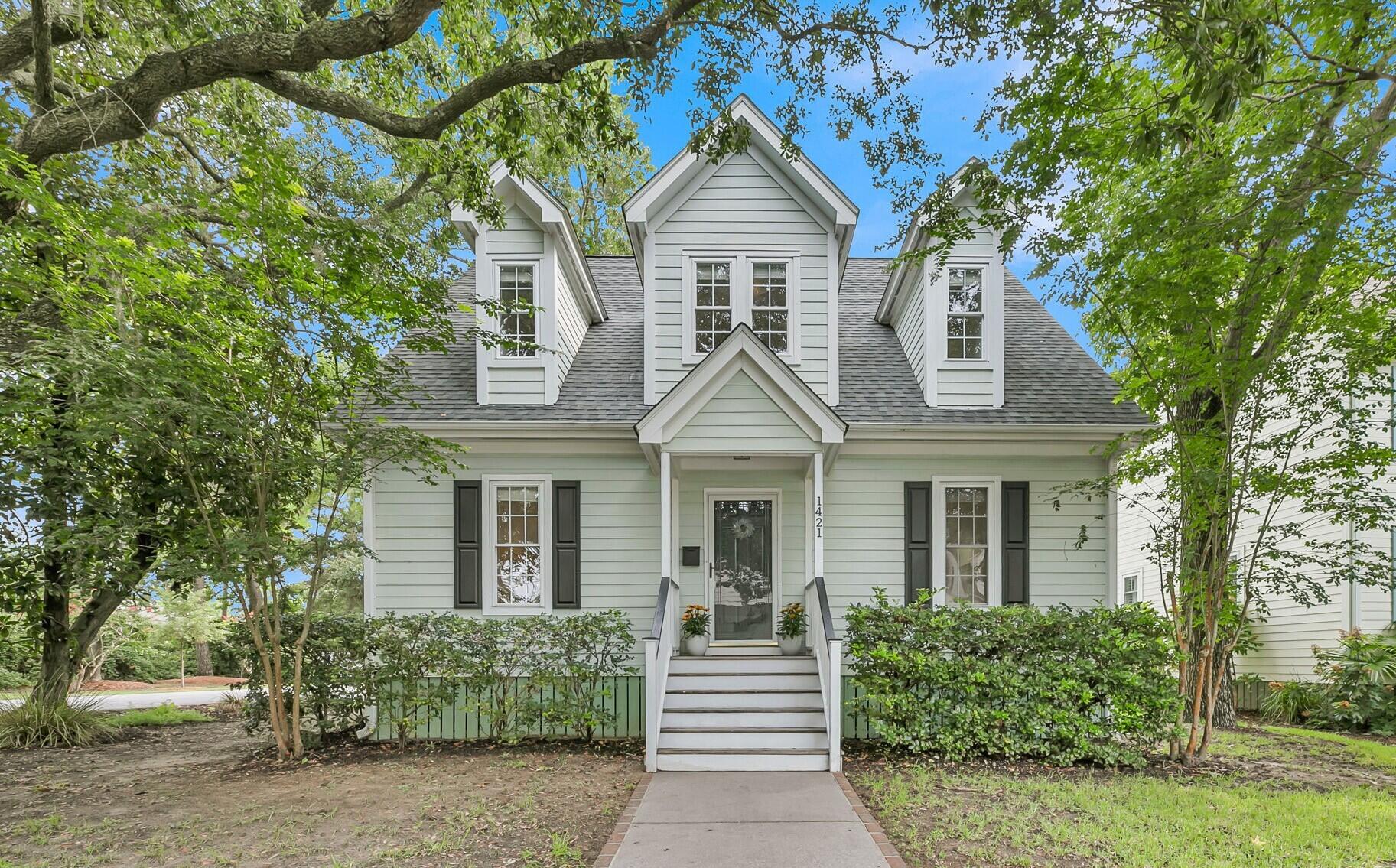 1421 N Point Lane