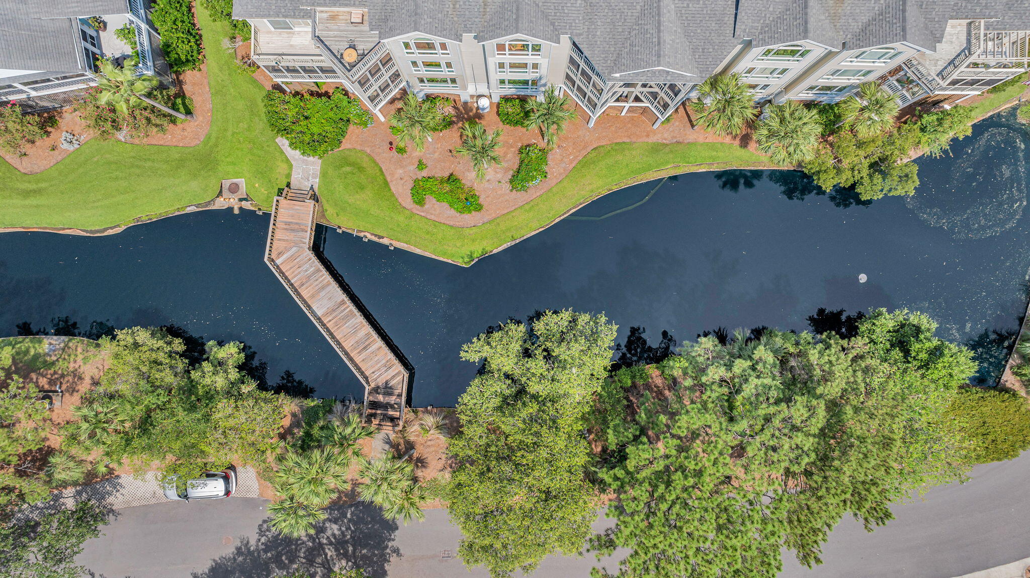 1551 Ben Sawyer Boulevard Unit 5g