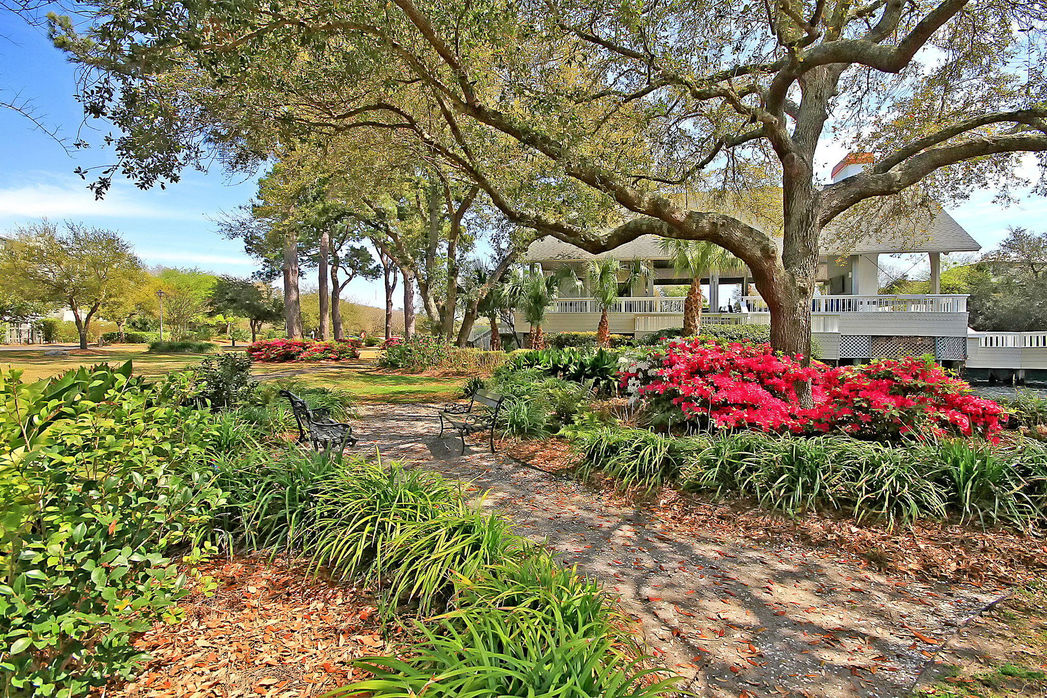 1551 Ben Sawyer Boulevard Unit 5g