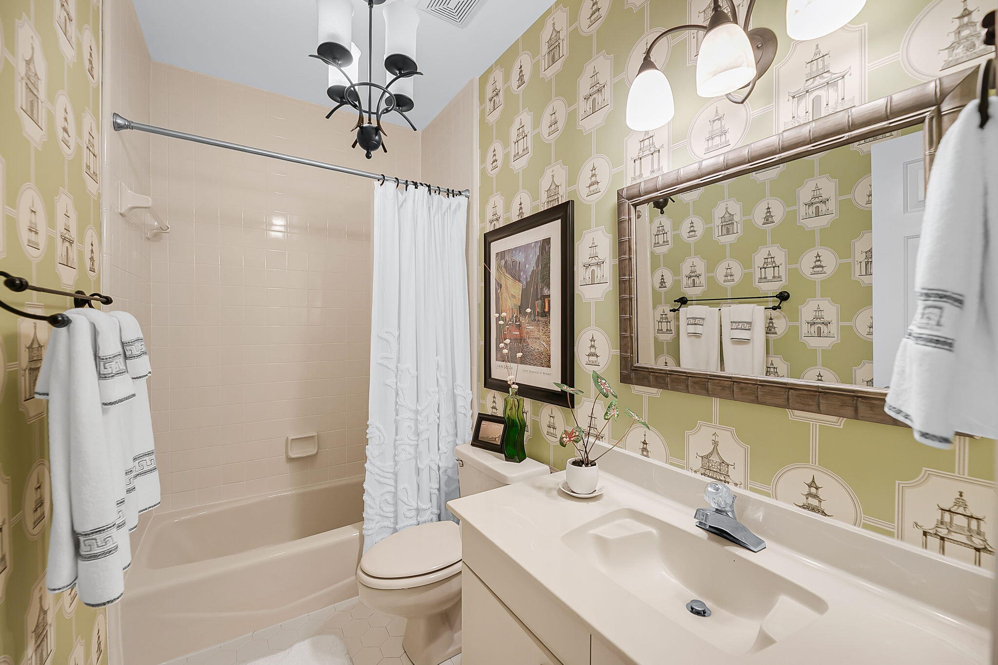 1551 Ben Sawyer Boulevard Unit 5g