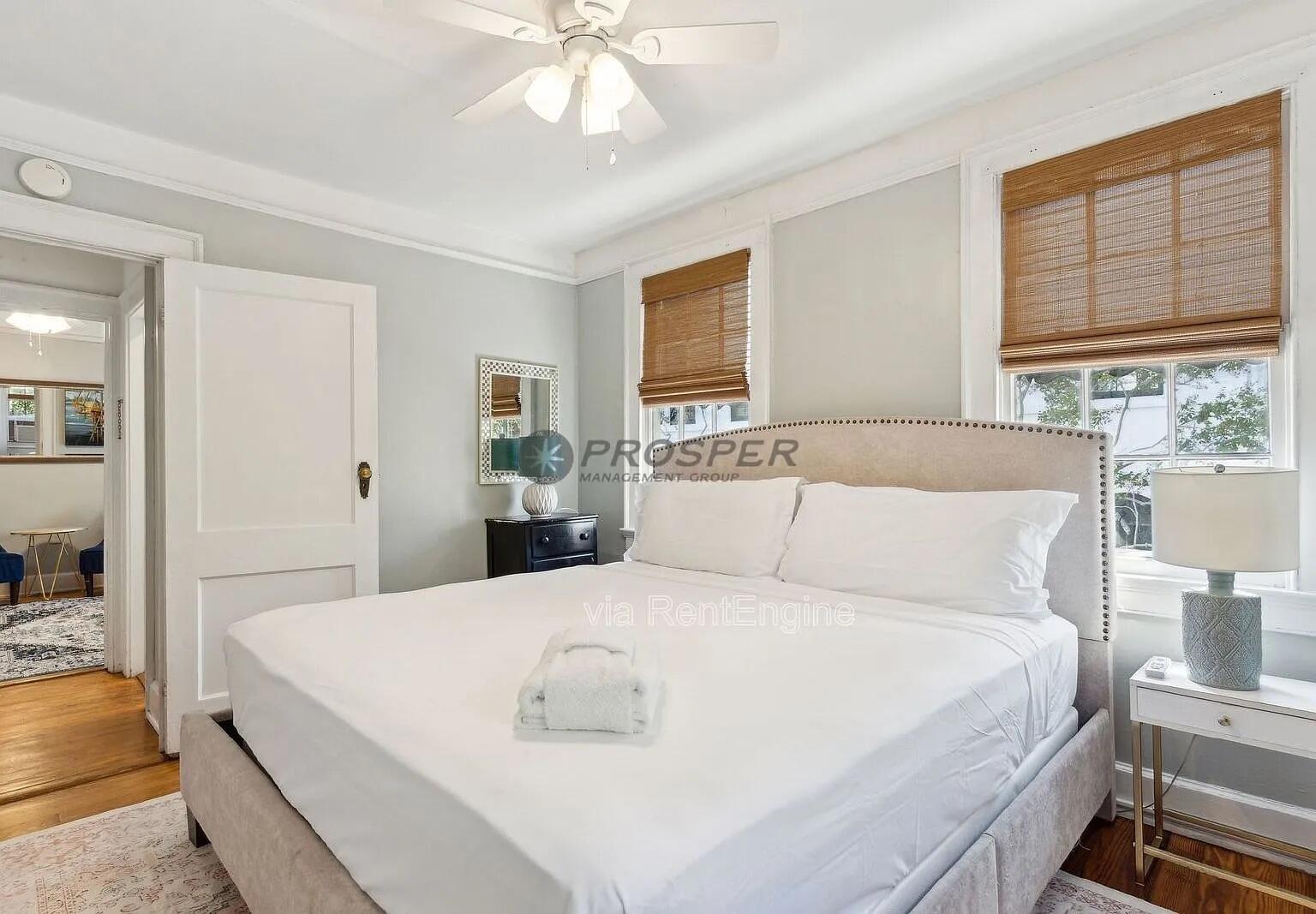 72 1/2 King Street