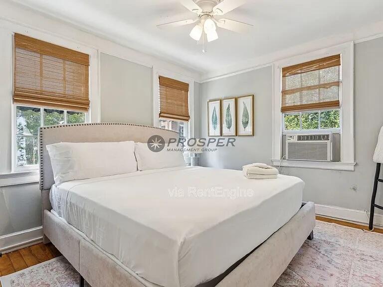 72 1/2 King Street
