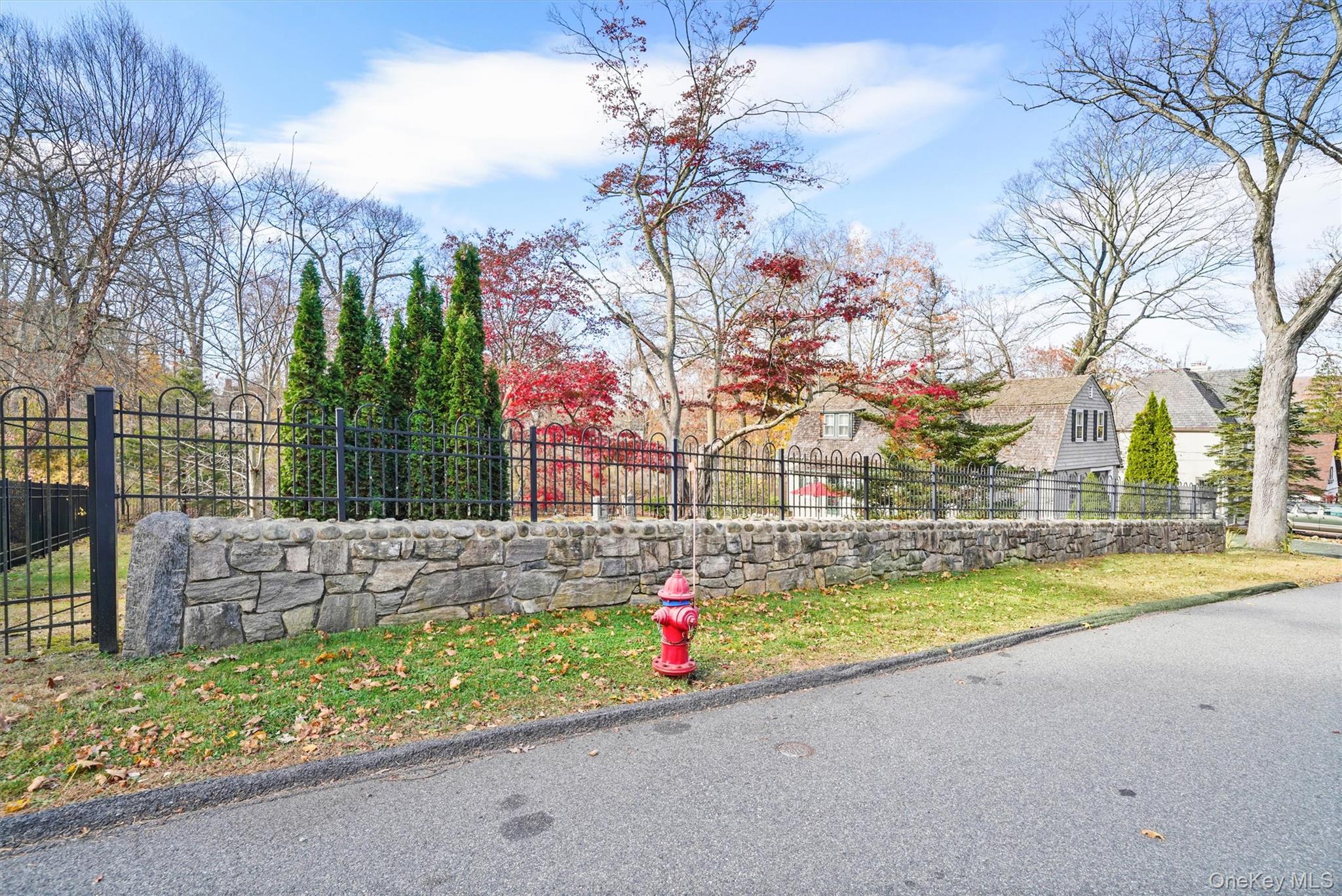 72 Clubhouse Road