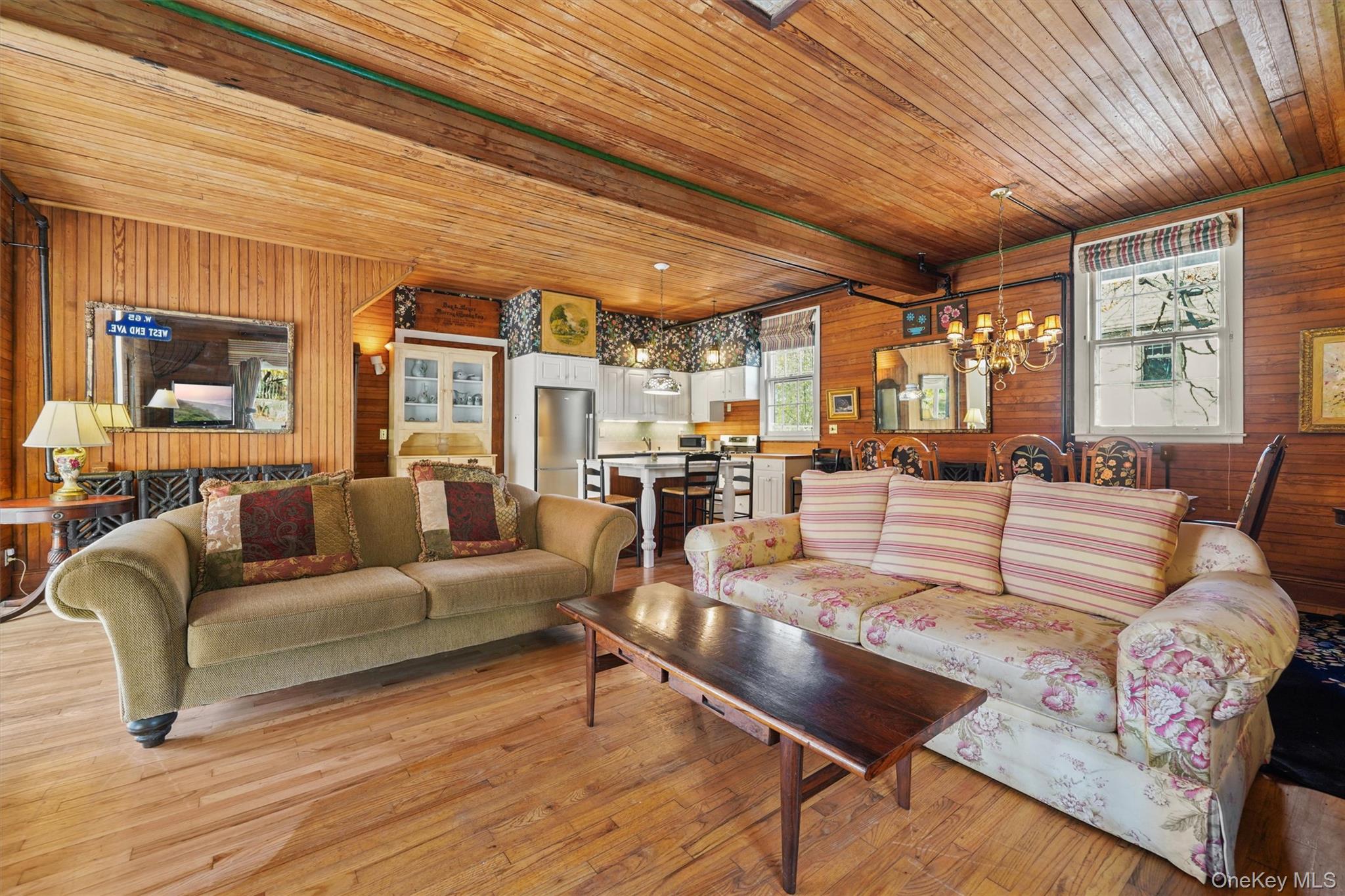 72 Clubhouse Road