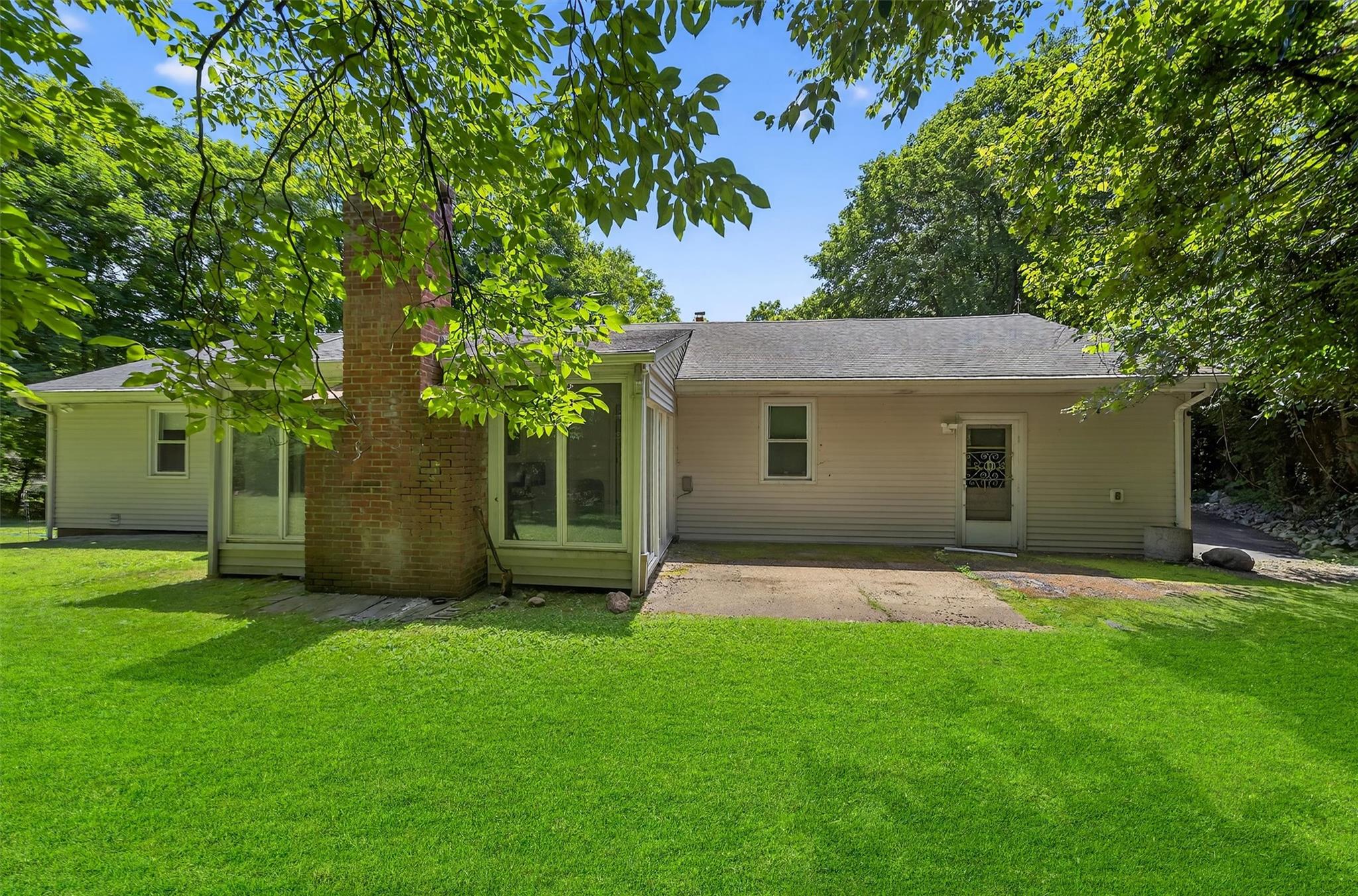 6 Oak Place