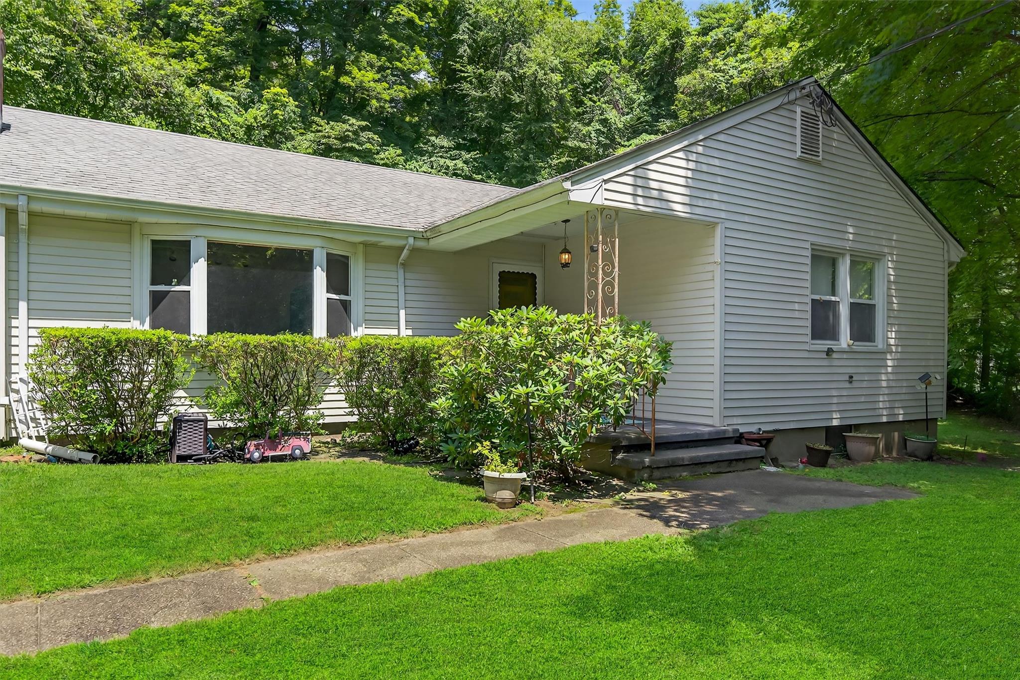 6 Oak Place