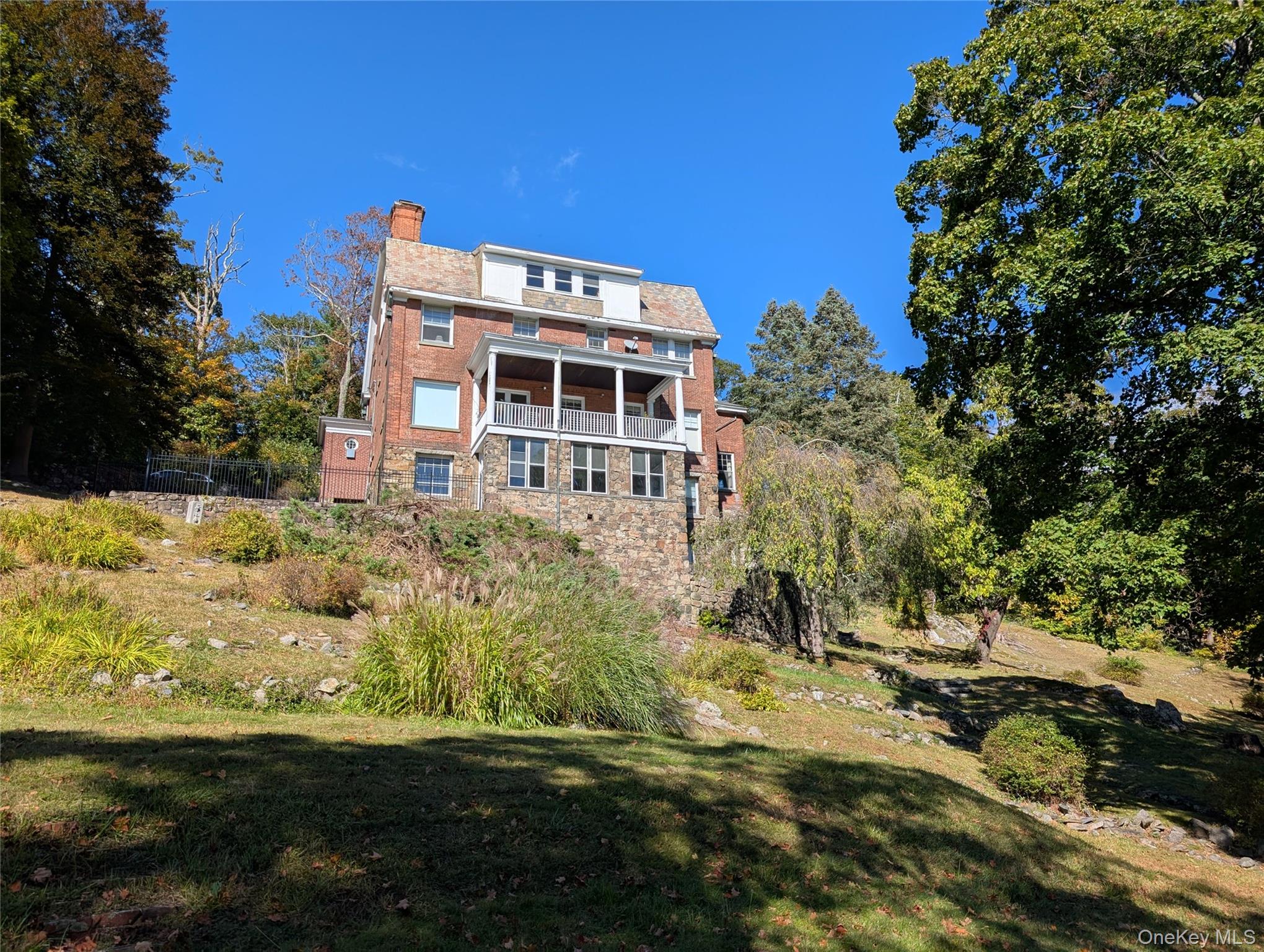 74 Tower Hill Loop E