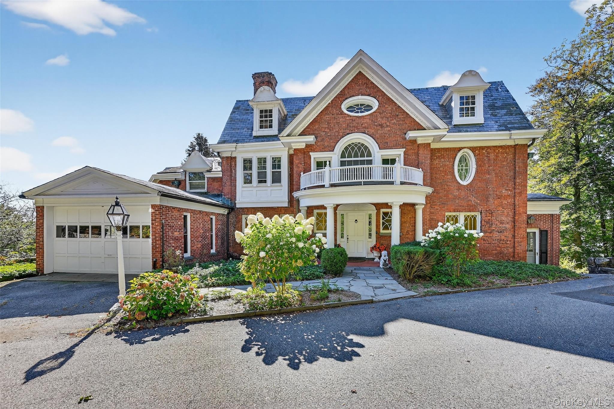 74 Tower Hill Loop E