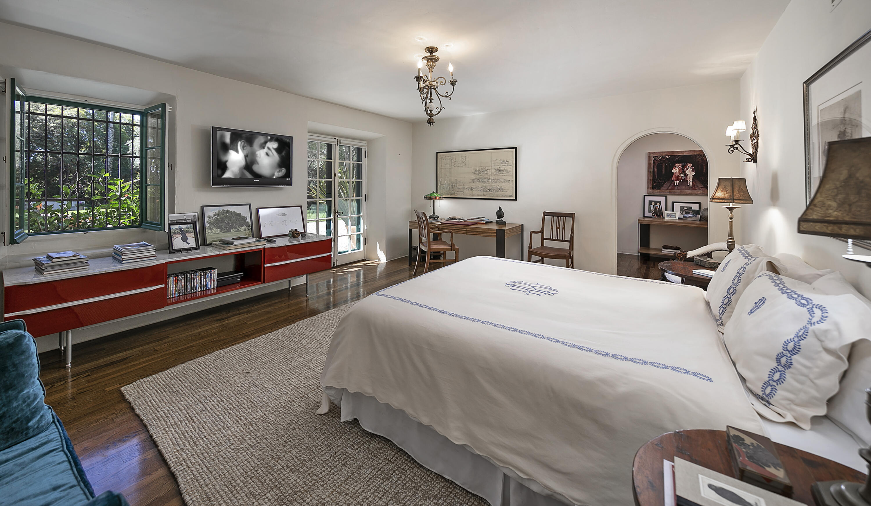 2925 Sycamore Canyon Road, MONTECITO