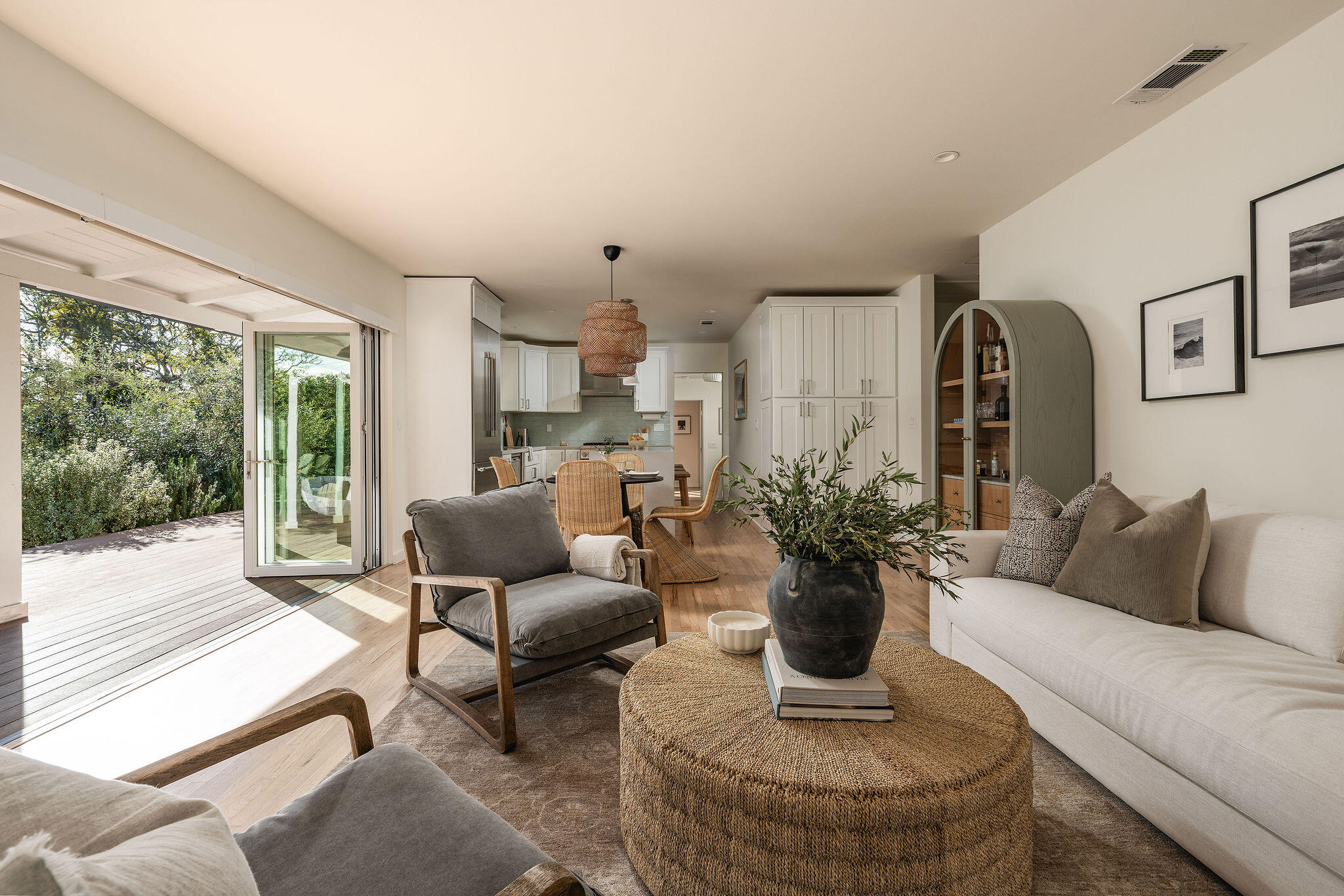 1437 San Miguel Avenue