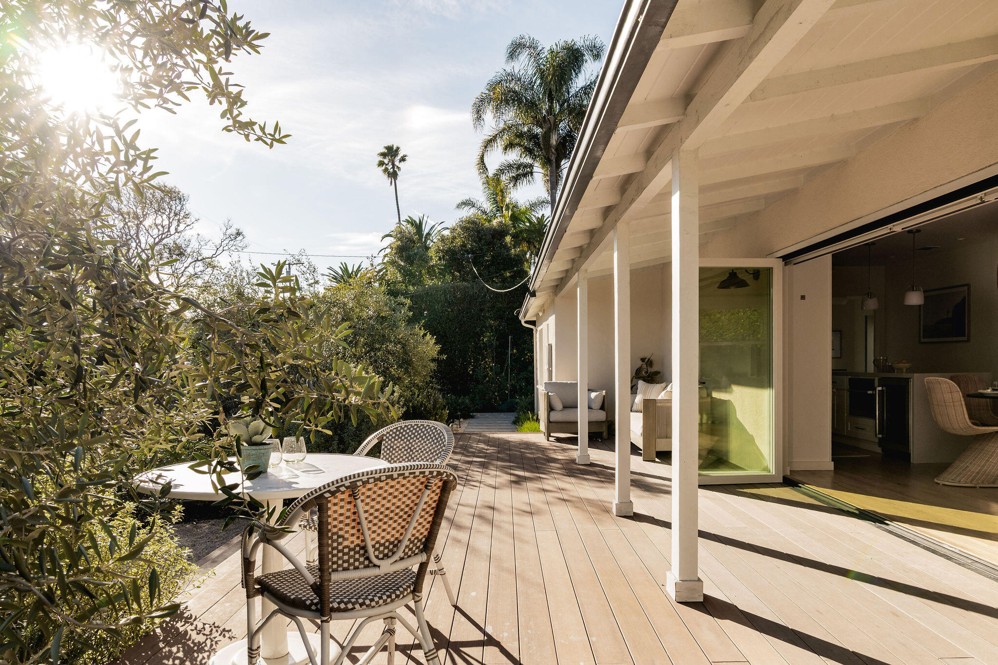 1437 San Miguel Avenue