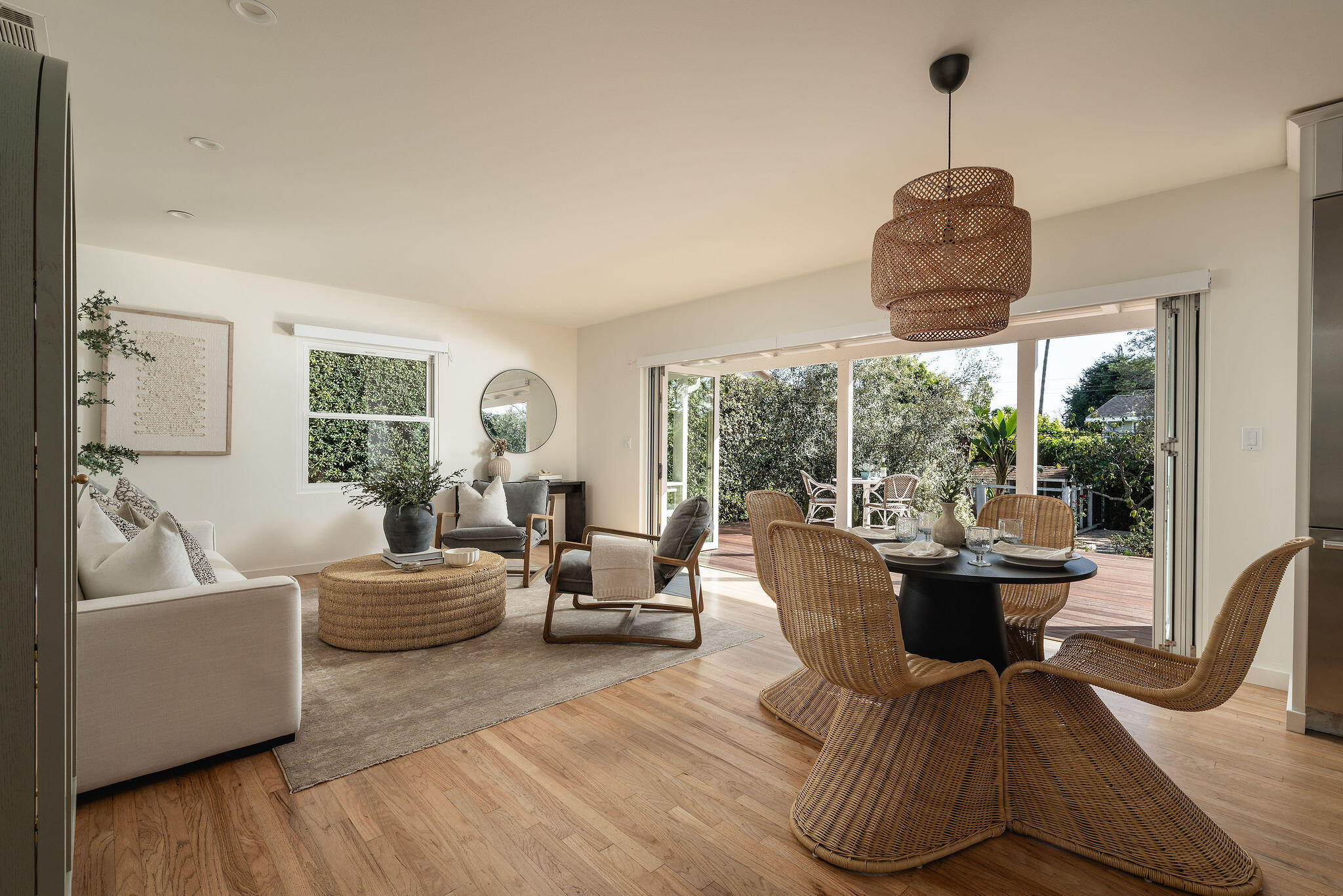 1437 San Miguel Avenue