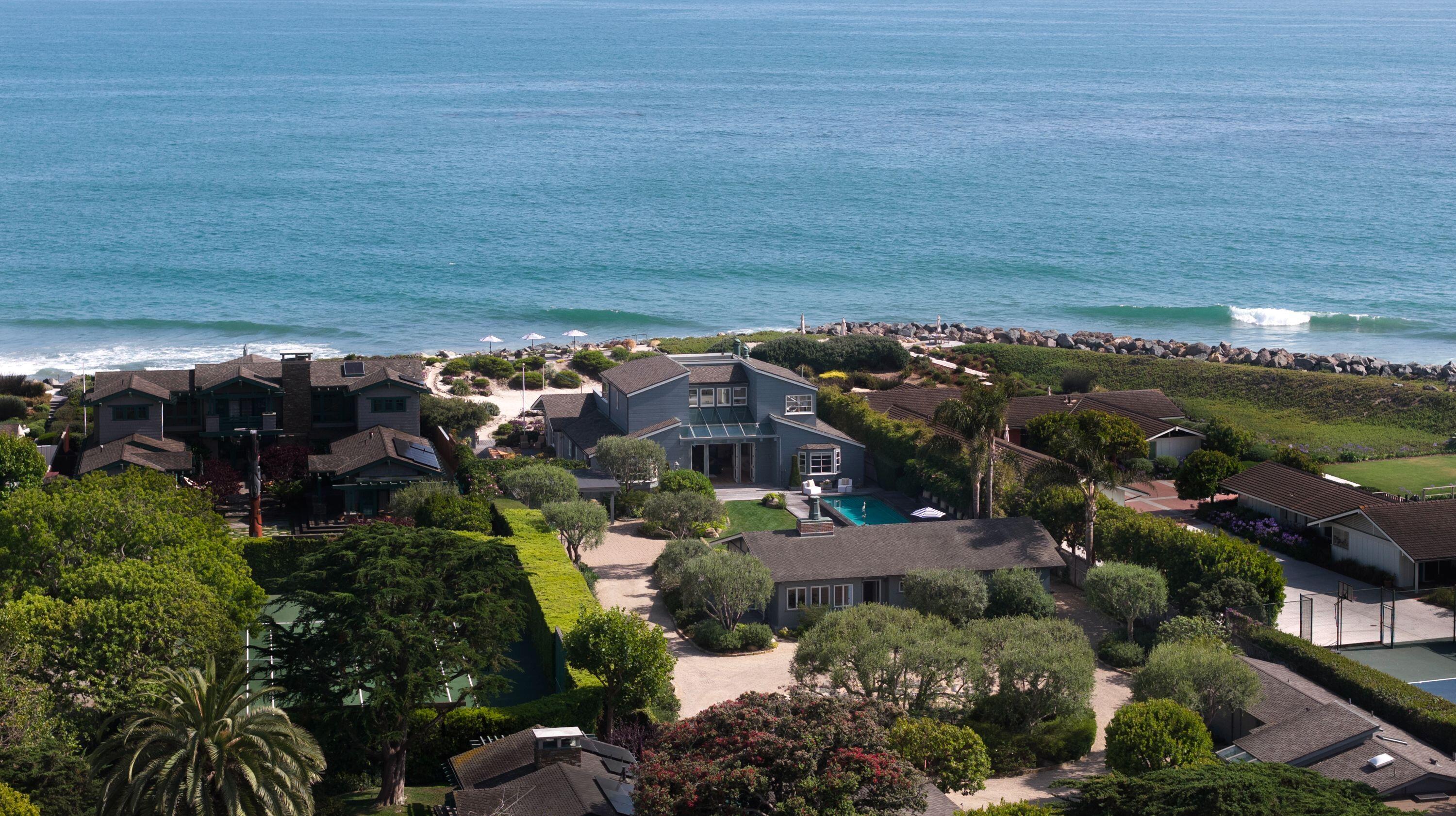 4217 Avenue Del Mar