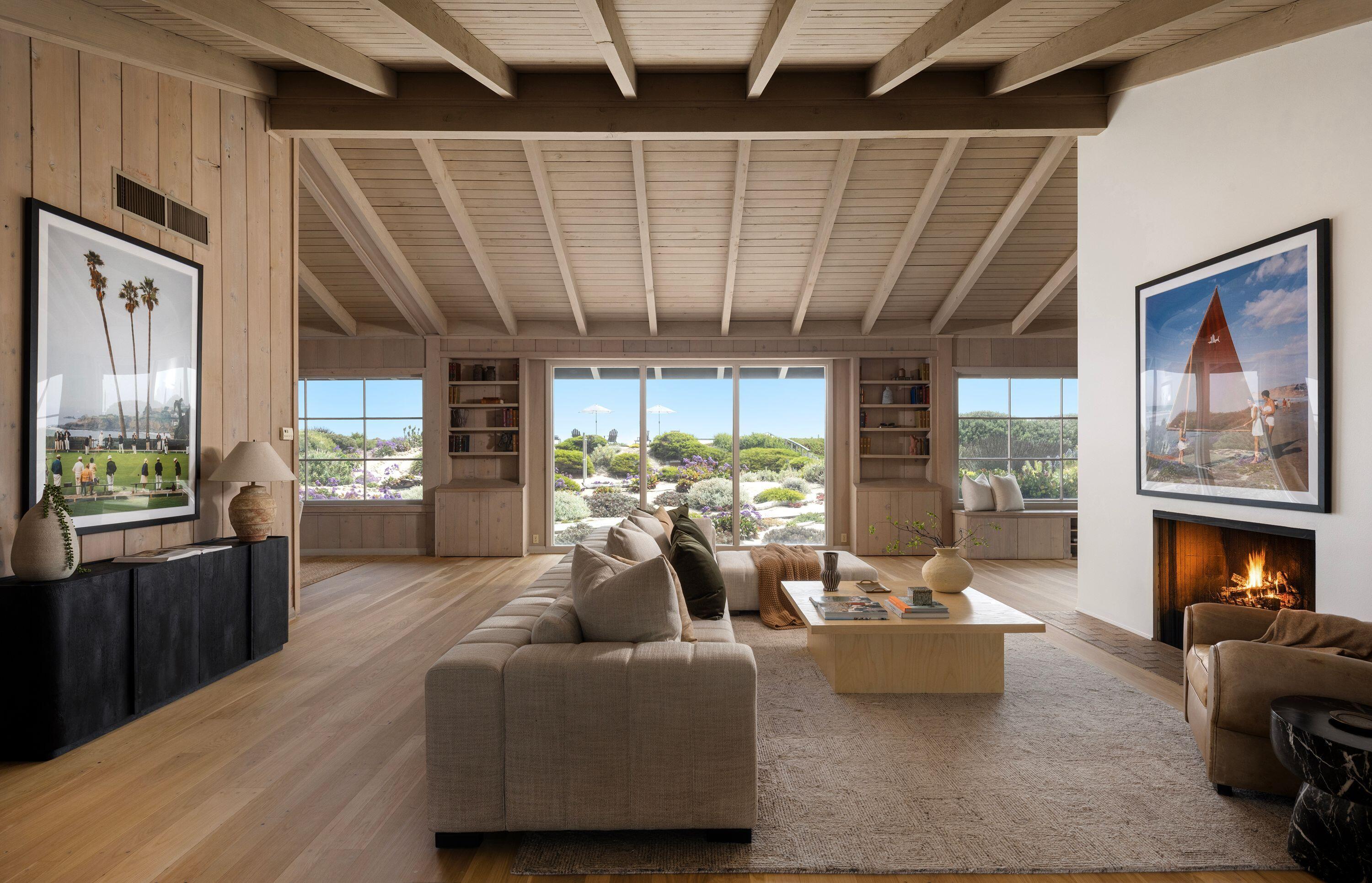 4217 Avenue Del Mar