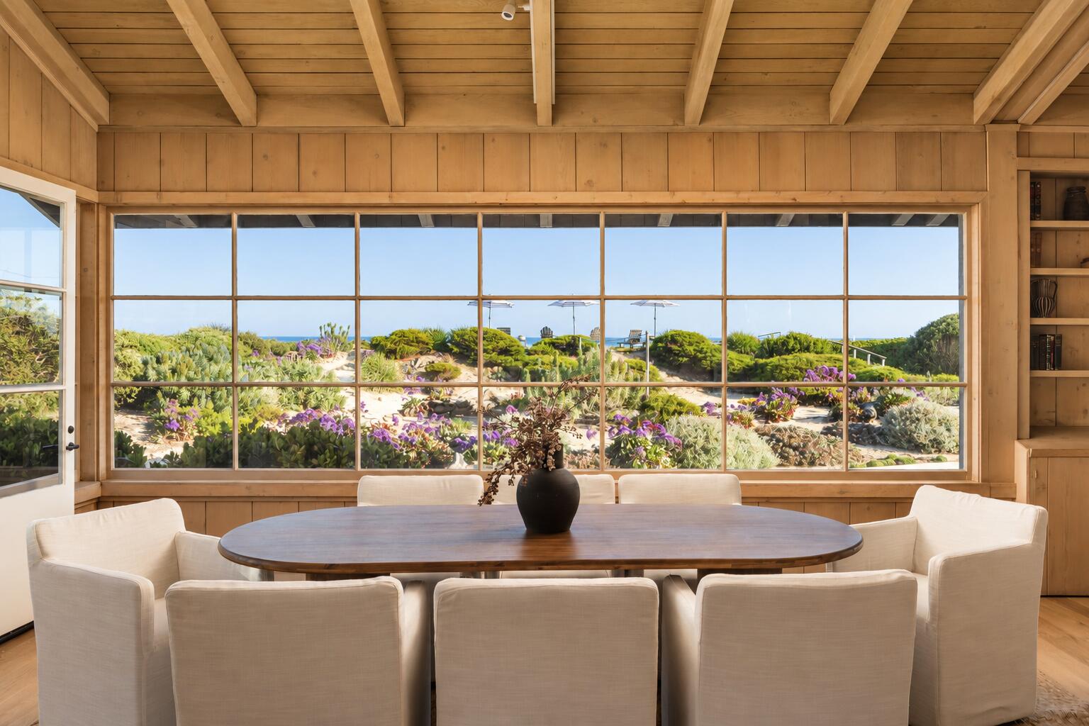 4217 Avenue Del Mar