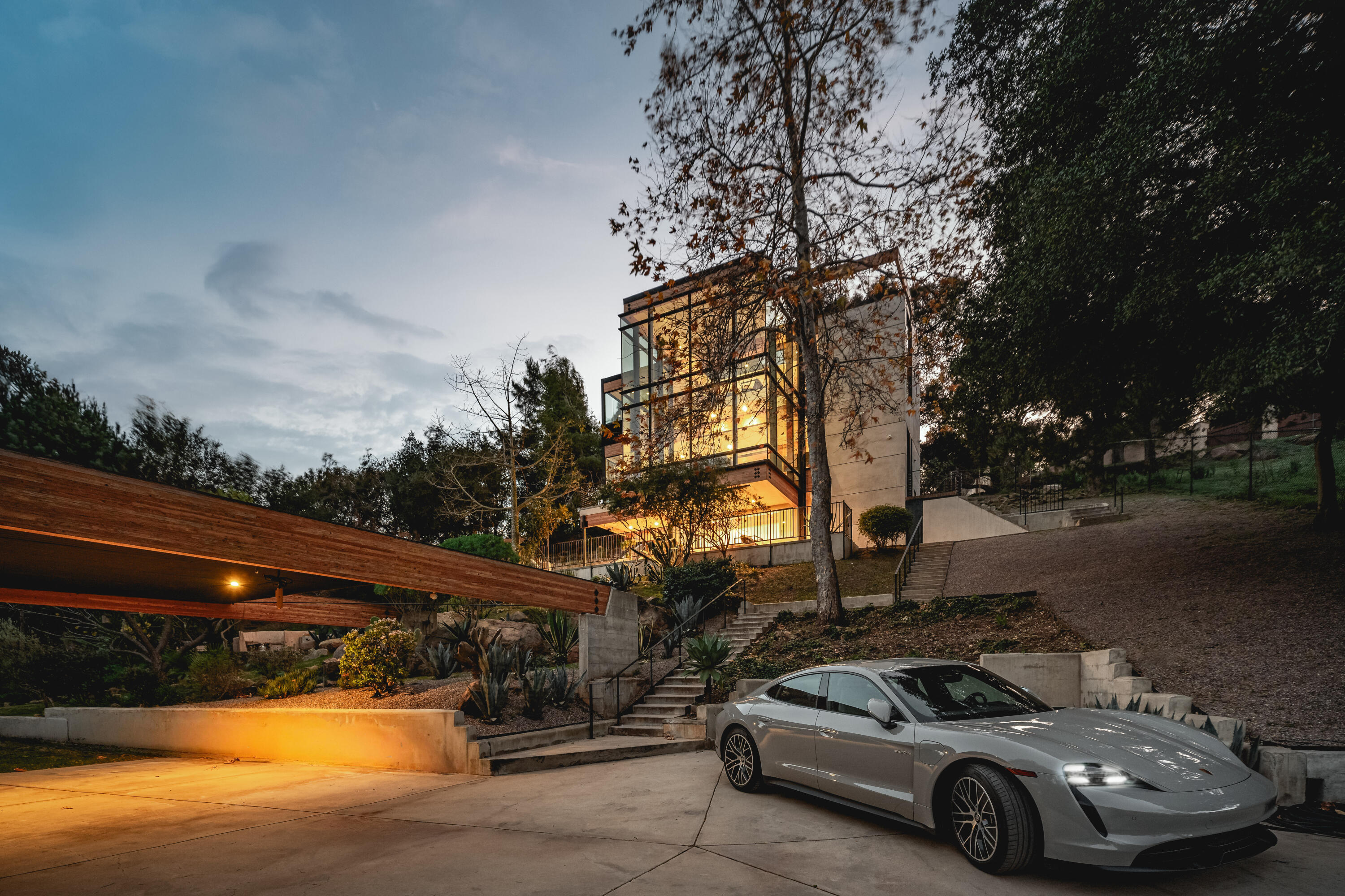 2315 Live Oak Meadows Road