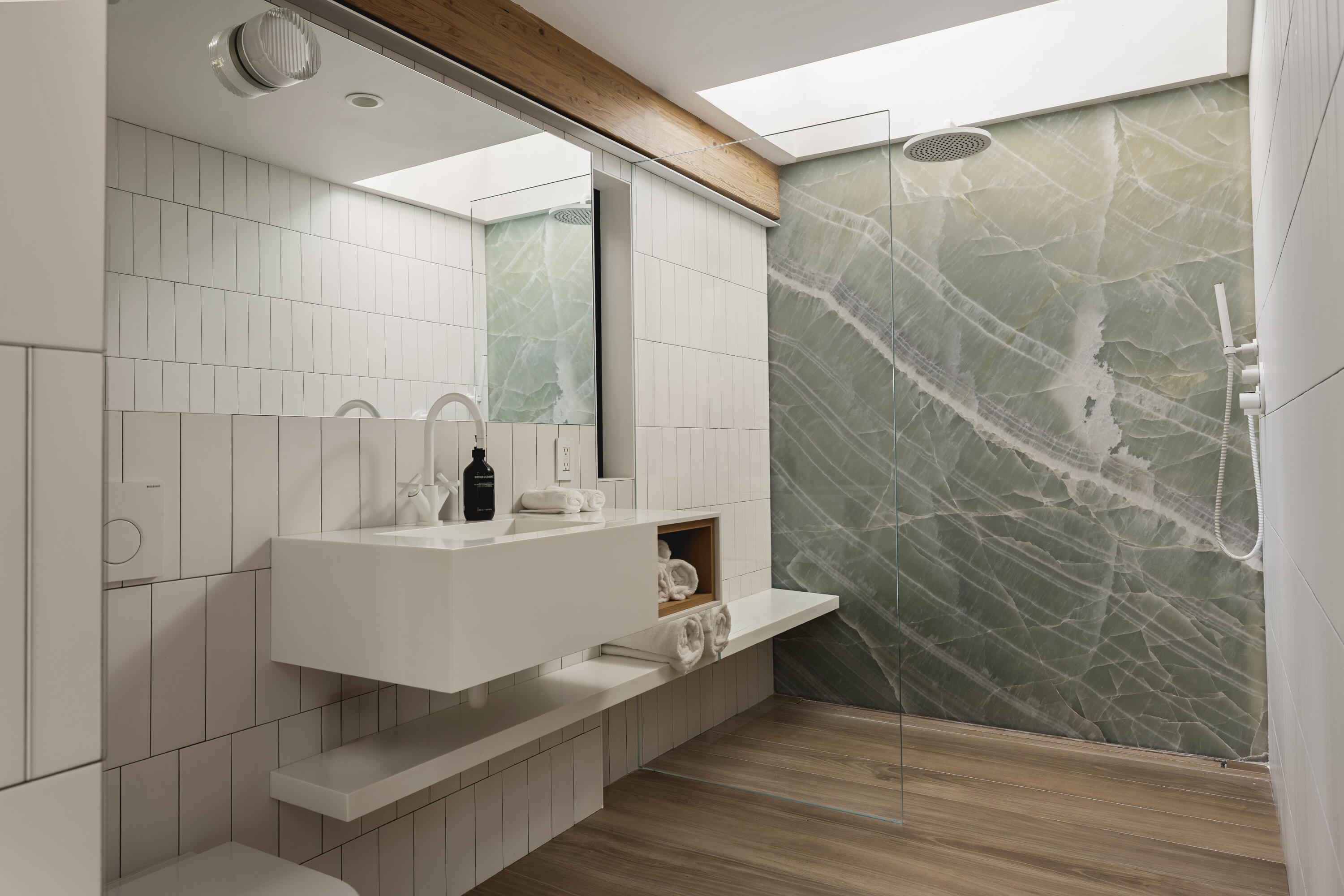 2315 Live Oak Meadows Road