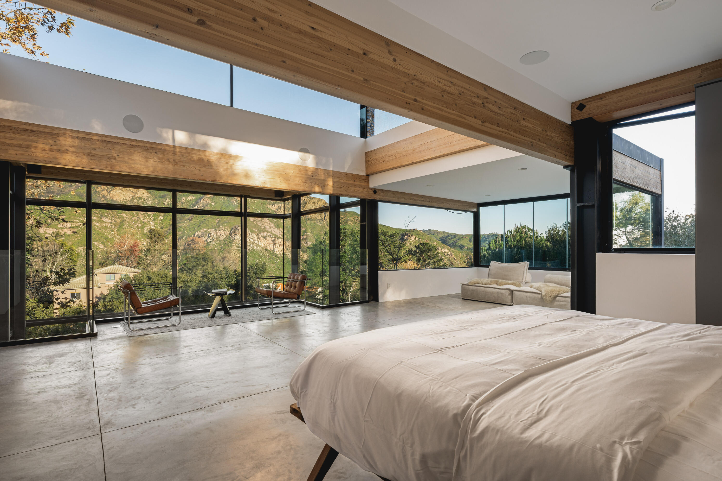 2315 Live Oak Meadows Road