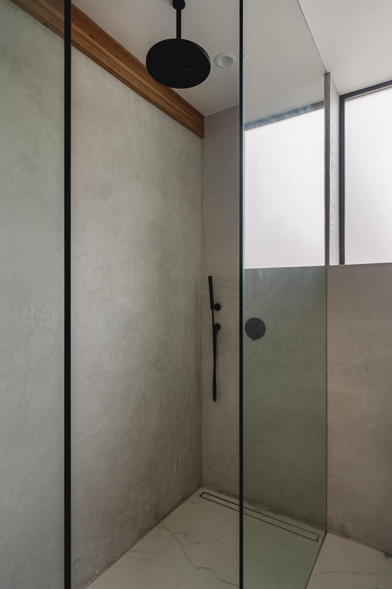 2315 Live Oak Meadows Road