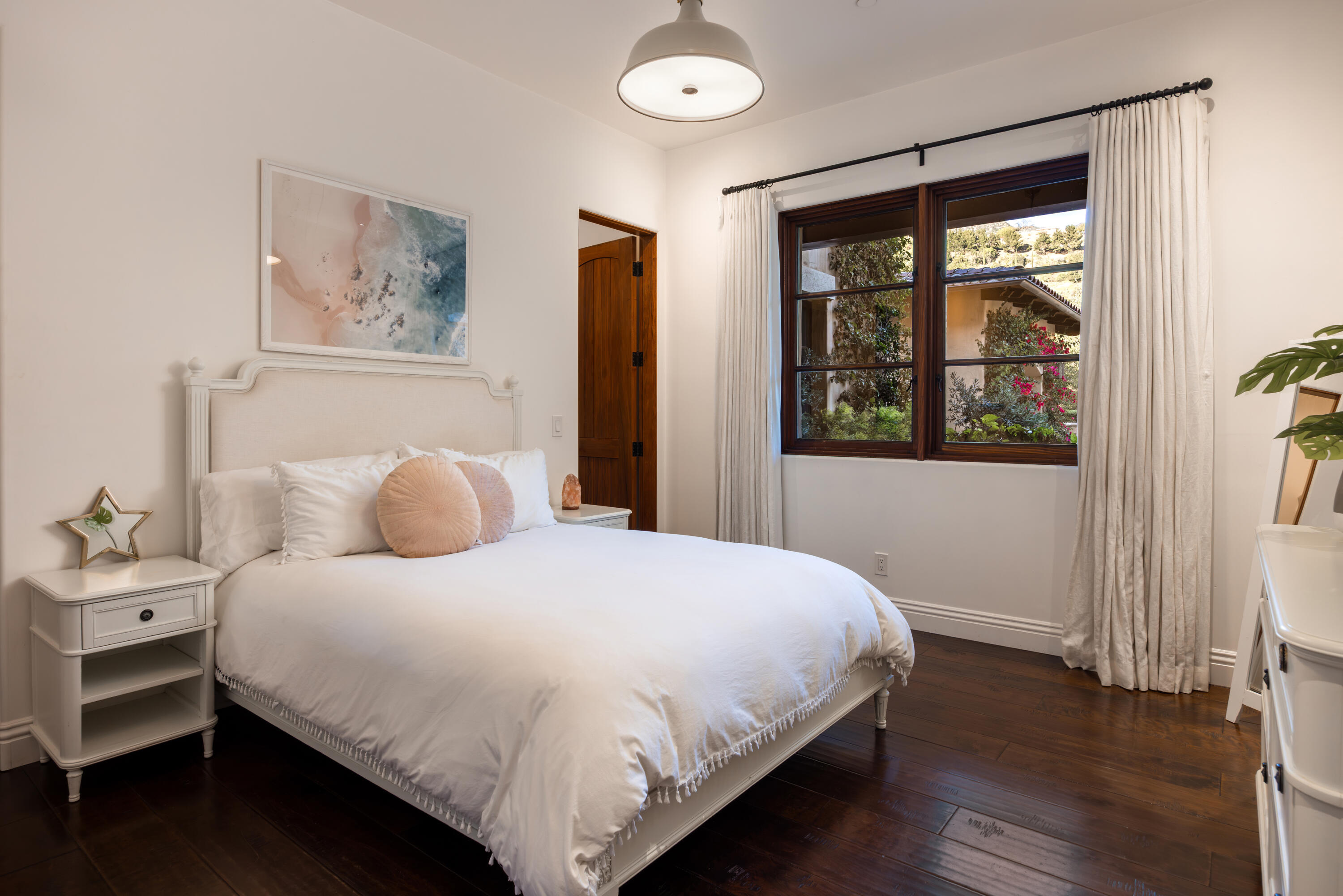 3091 Hidden Valley Lane