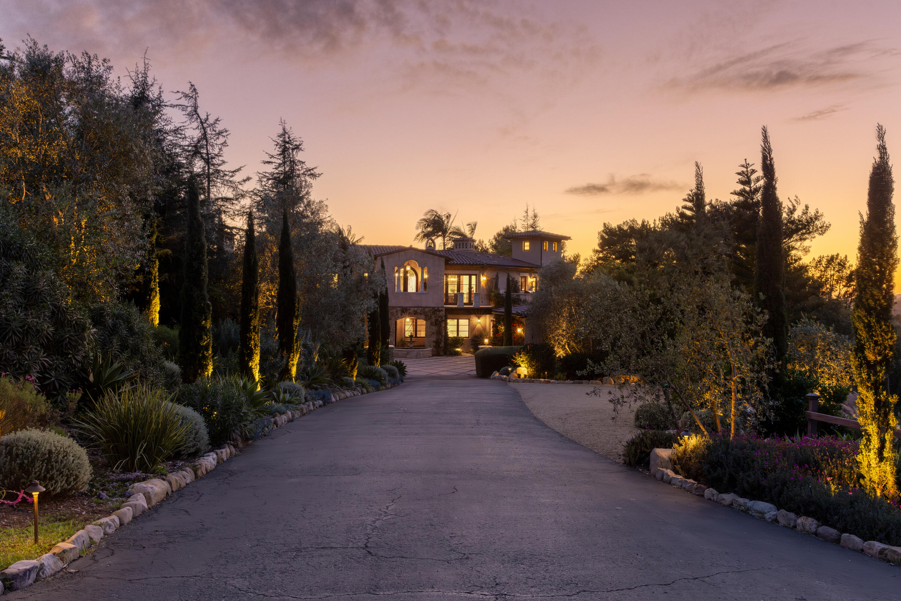 3091 Hidden Valley Lane