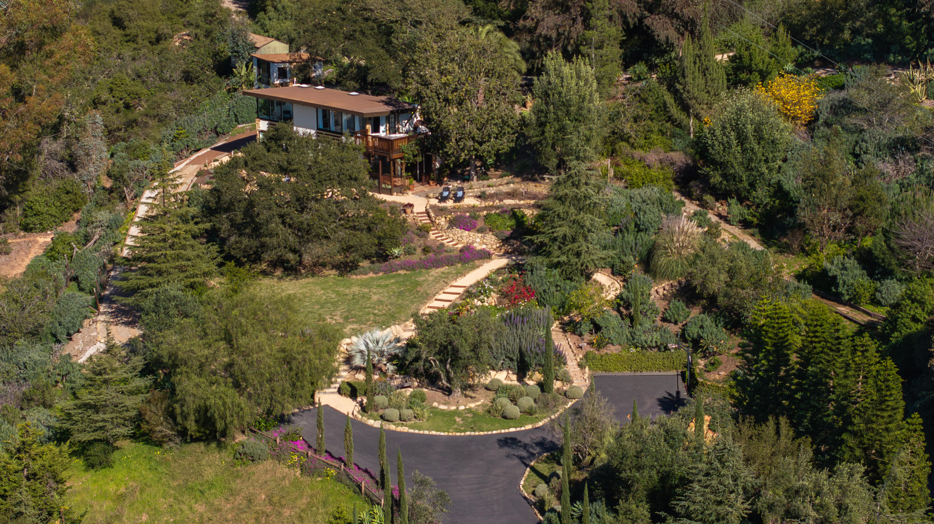 3091 Hidden Valley Lane