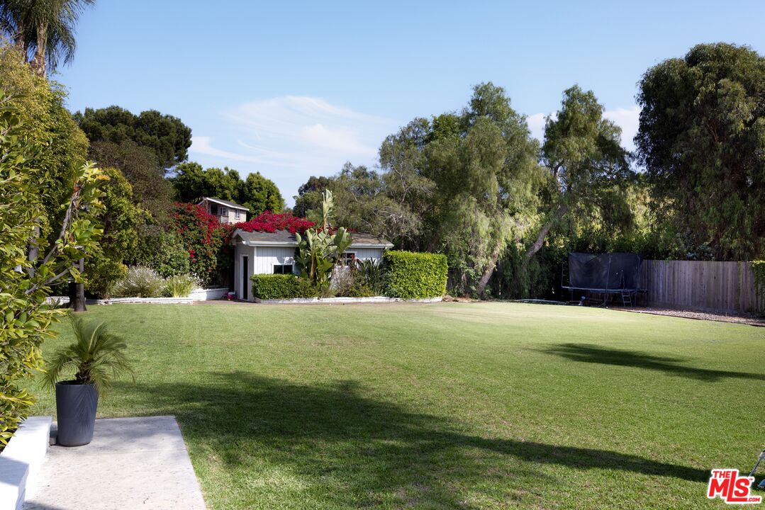 29328 Heathercliff Rd