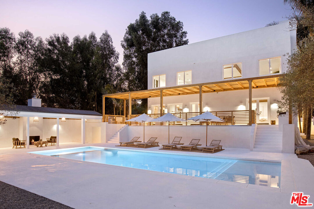 27405 Pacific Coast Hwy