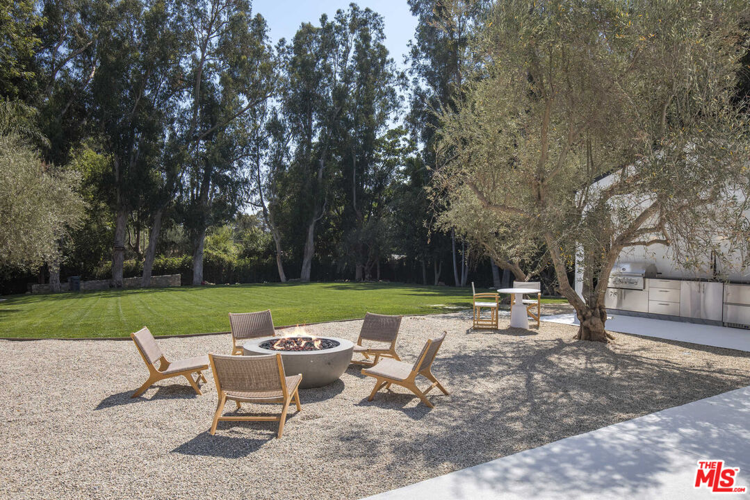 27405 Pacific Coast Hwy