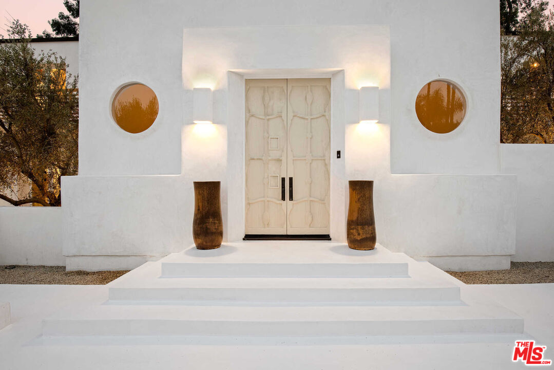 27405 Pacific Coast Hwy