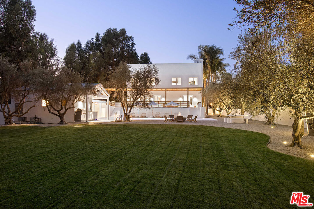 27405 Pacific Coast Hwy