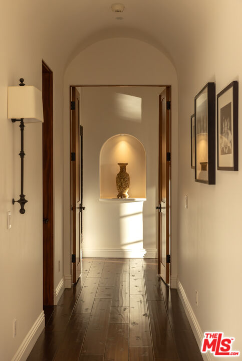 3091 Hidden Valley Ln