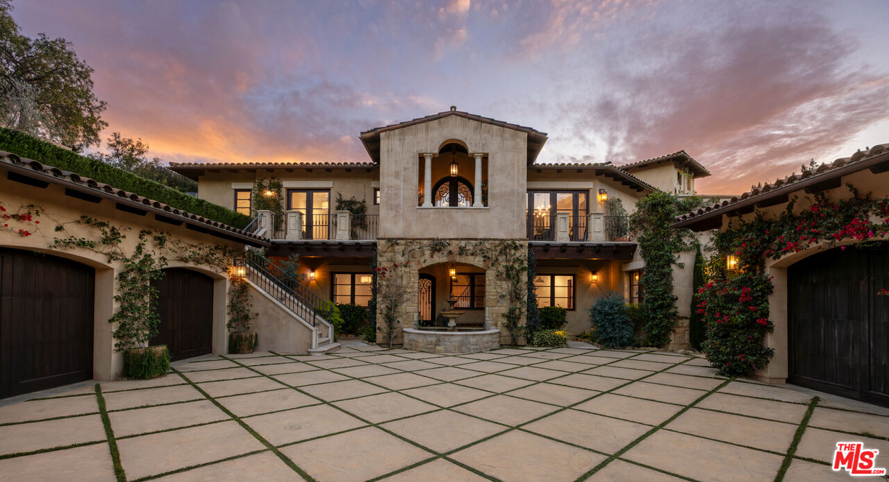 3091 Hidden Valley Ln