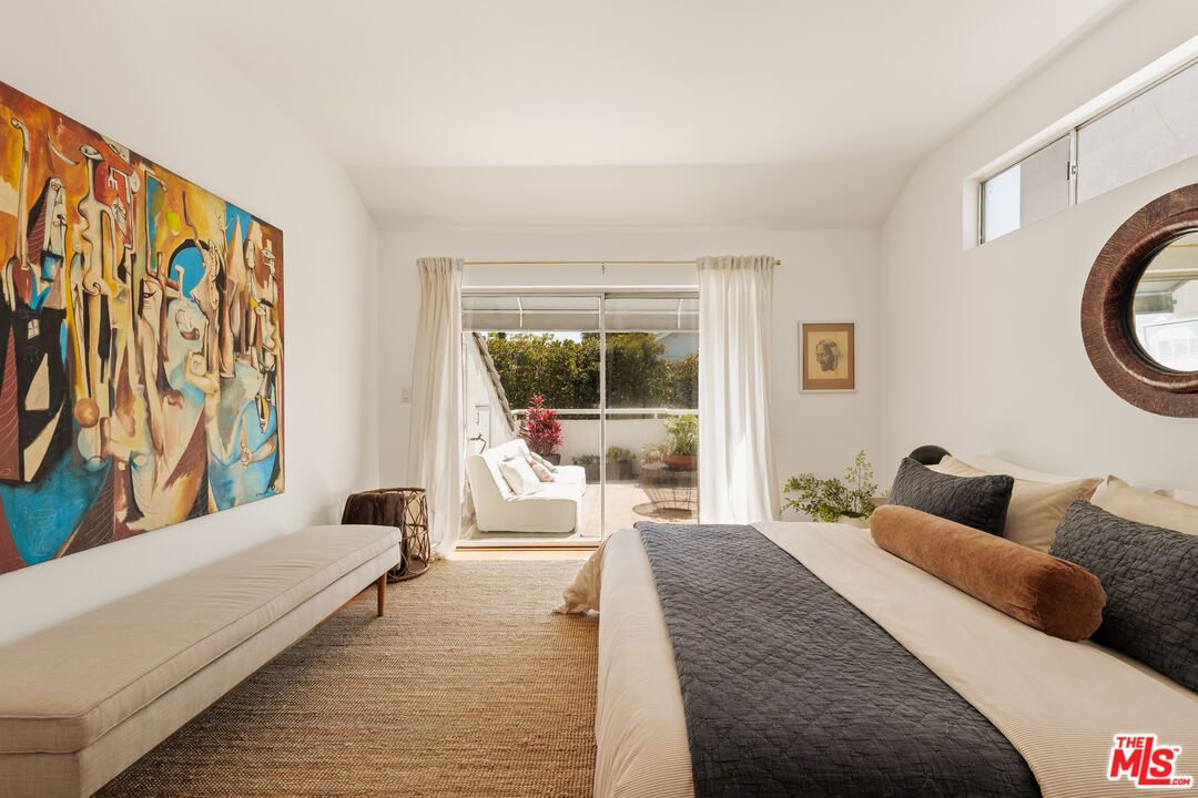610 Harbor St Unit: 1