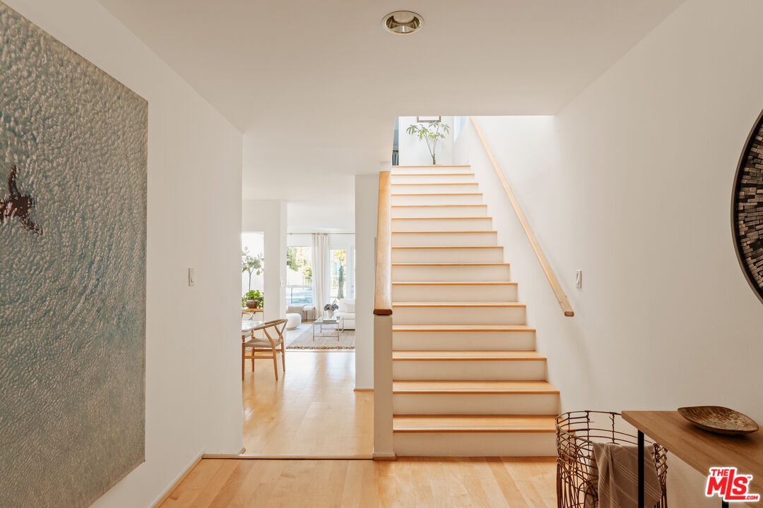 610 Harbor St Unit: 1