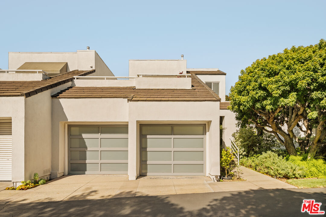 610 Harbor St Unit: 1