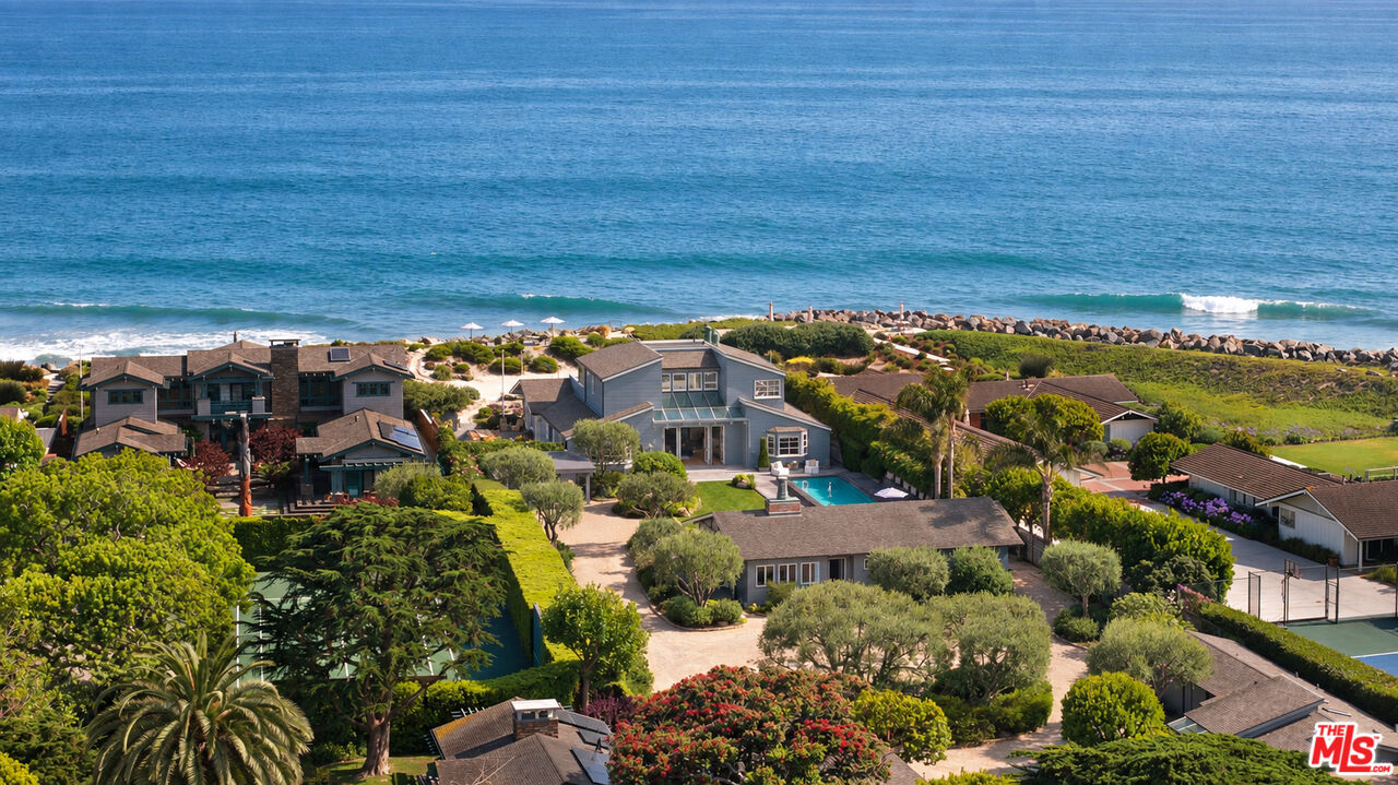 4217 Avenue Del Mar
