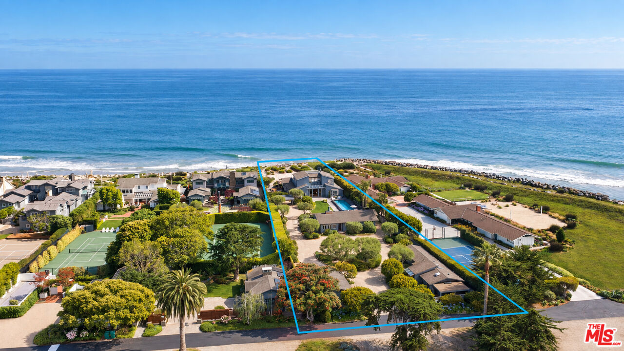 4217 Avenue Del Mar