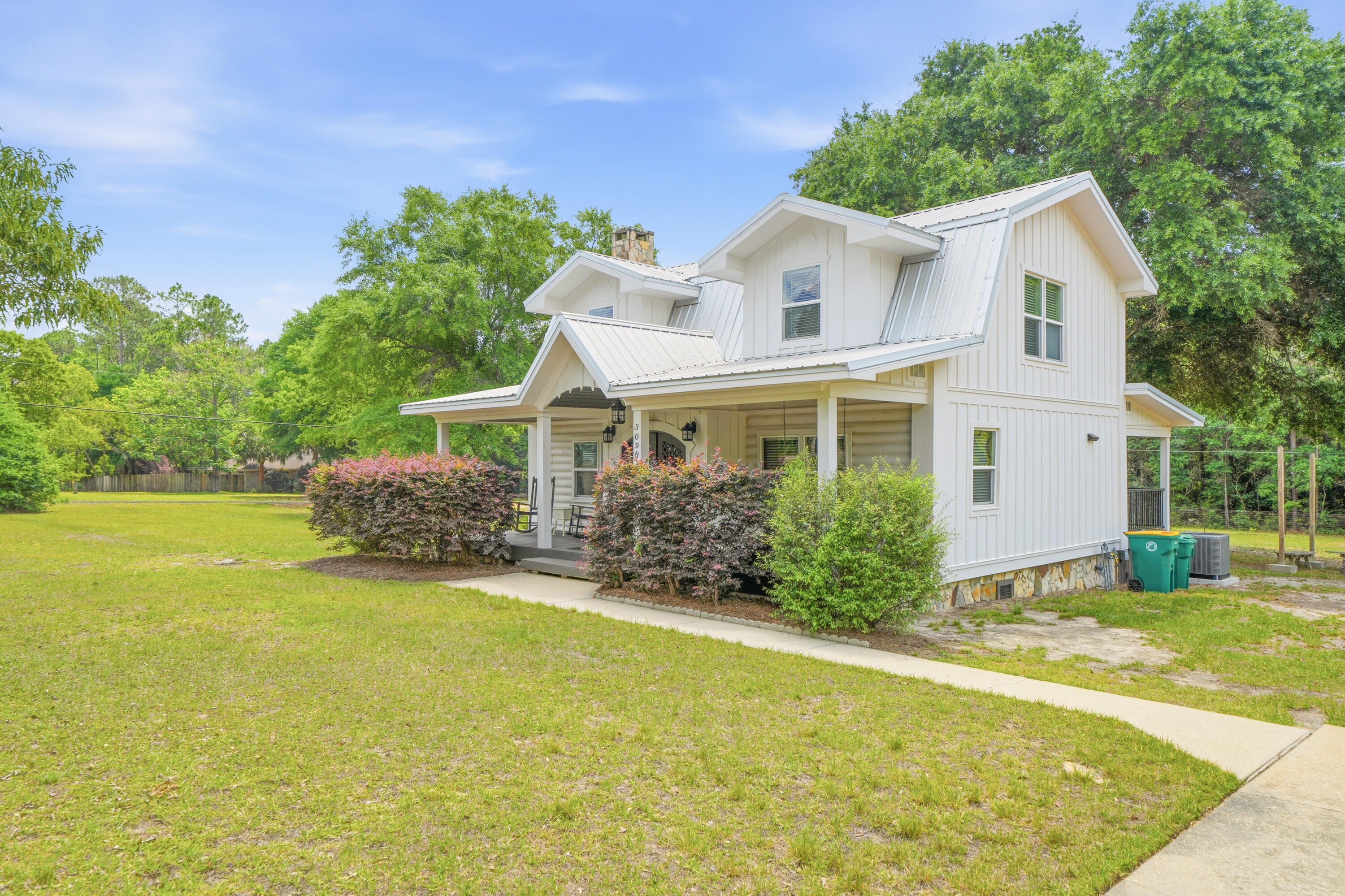 3098 Log Cabin Lane